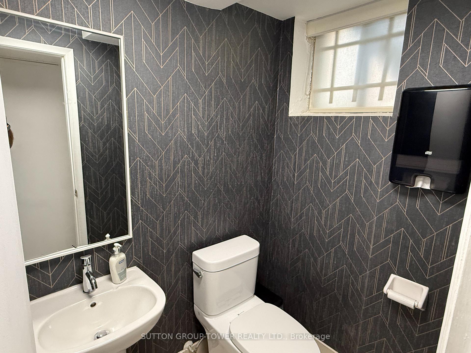 Photo 11 of 684 Wilson Avenue, North York, Downsview-Roding-CFB — HOMEH