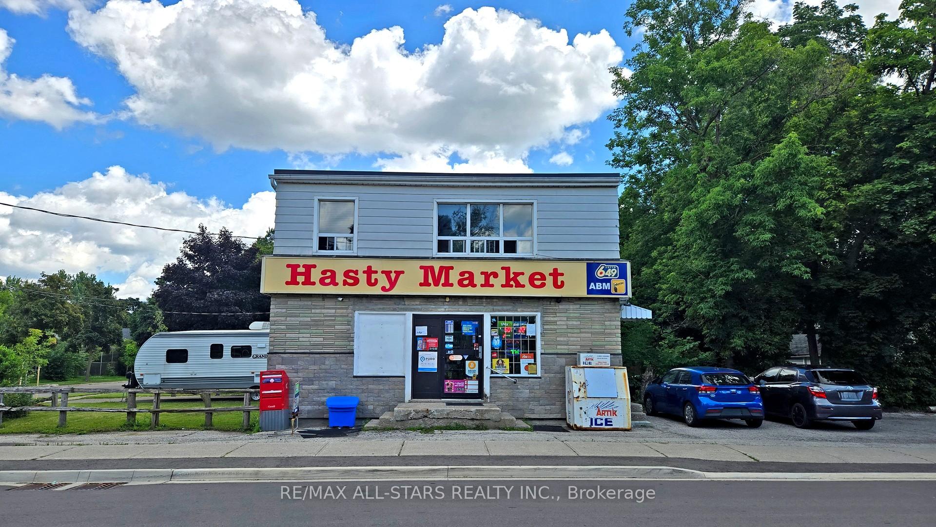 Photo 5 of 88 Elliott Street, Brampton, Downtown Brampton — HOMEH