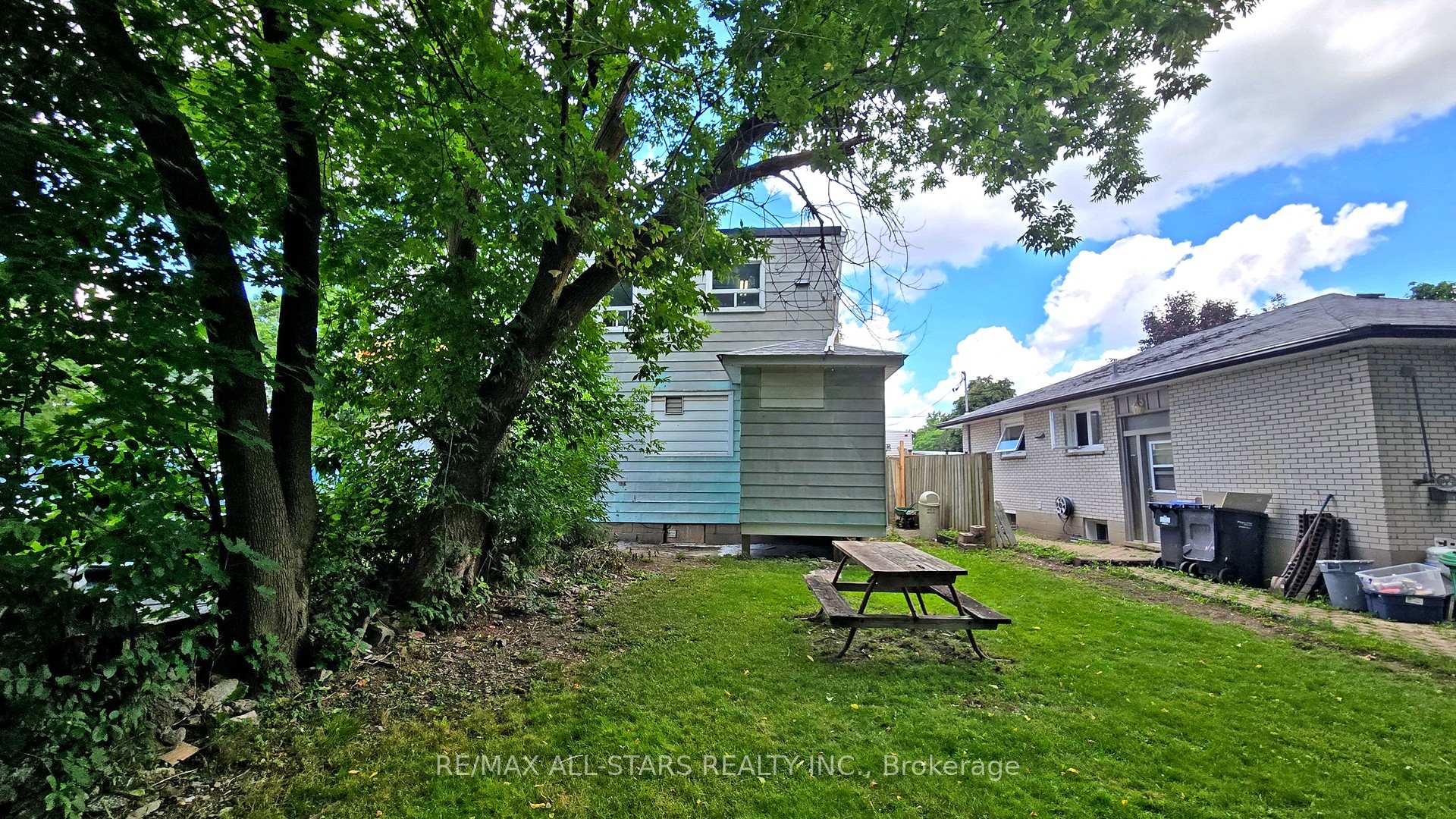 Photo 24 of 88 Elliott Street, Brampton, Downtown Brampton — HOMEH