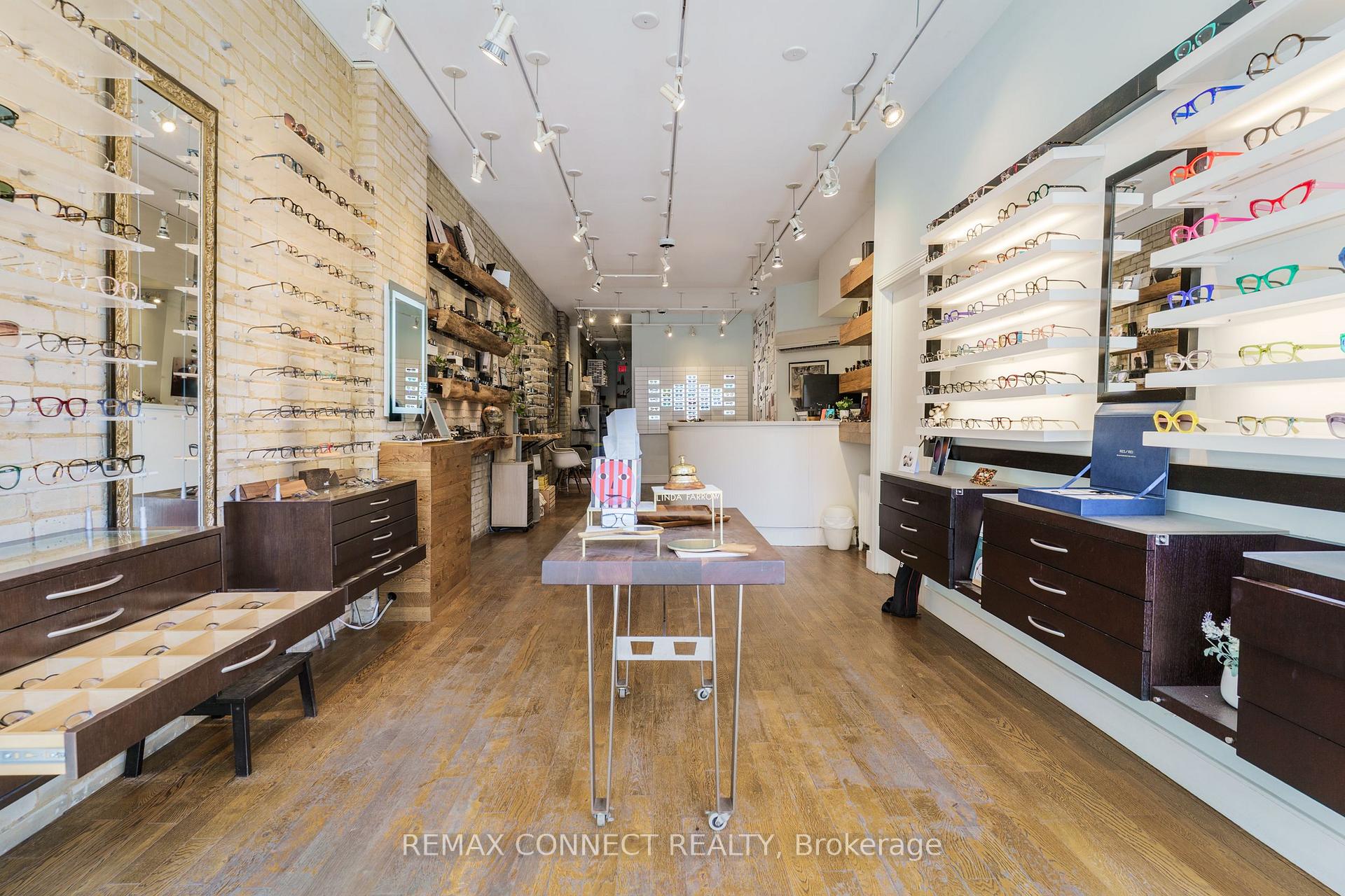 Photo 3 of 359 Roncesvalles Avenue, Toronto, Roncesvalles — HOMEH