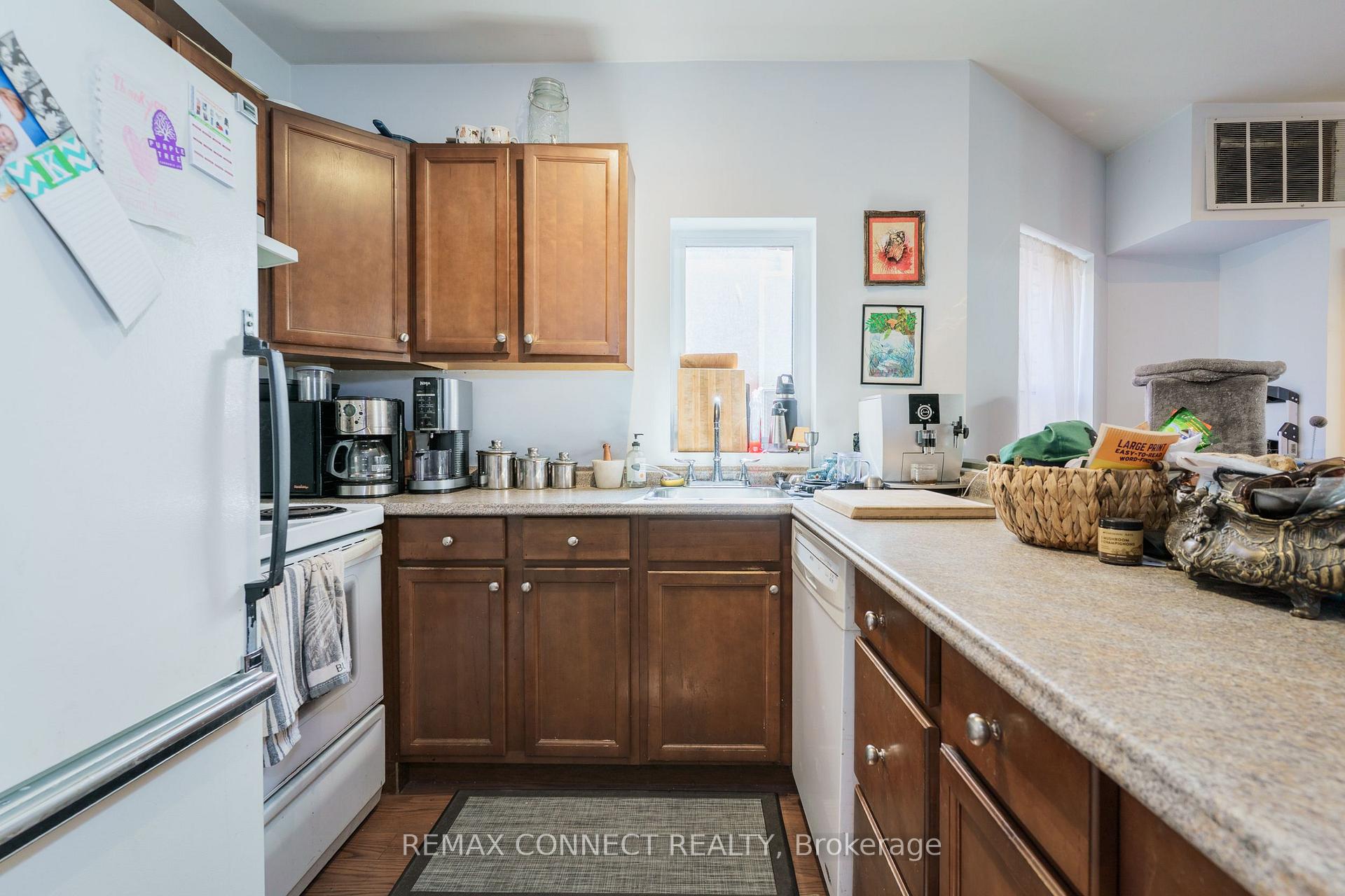 Photo 14 of 359 Roncesvalles Avenue, Toronto, Roncesvalles — HOMEH