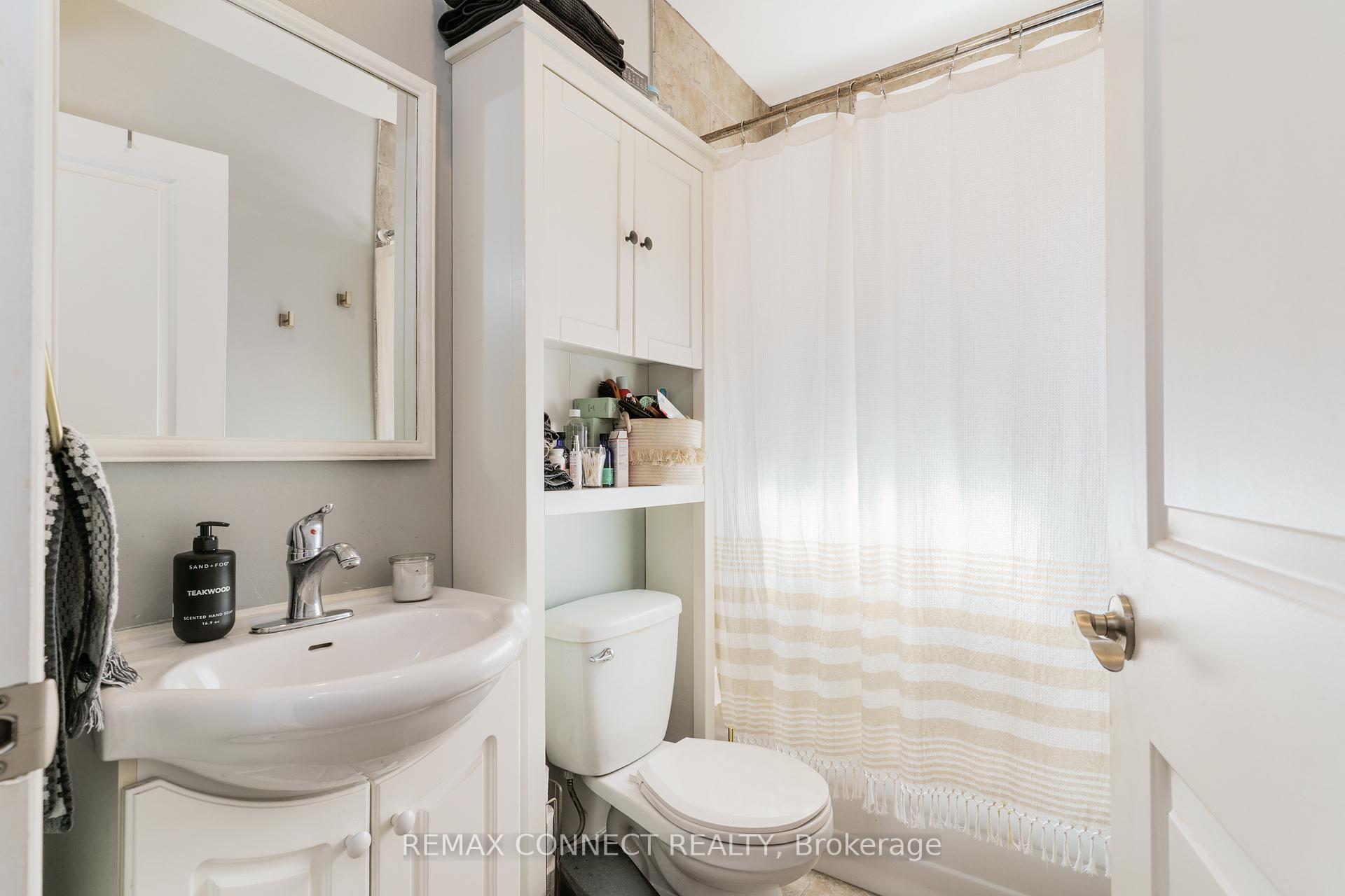 Photo 17 of 359 Roncesvalles Avenue, Toronto, Roncesvalles — HOMEH