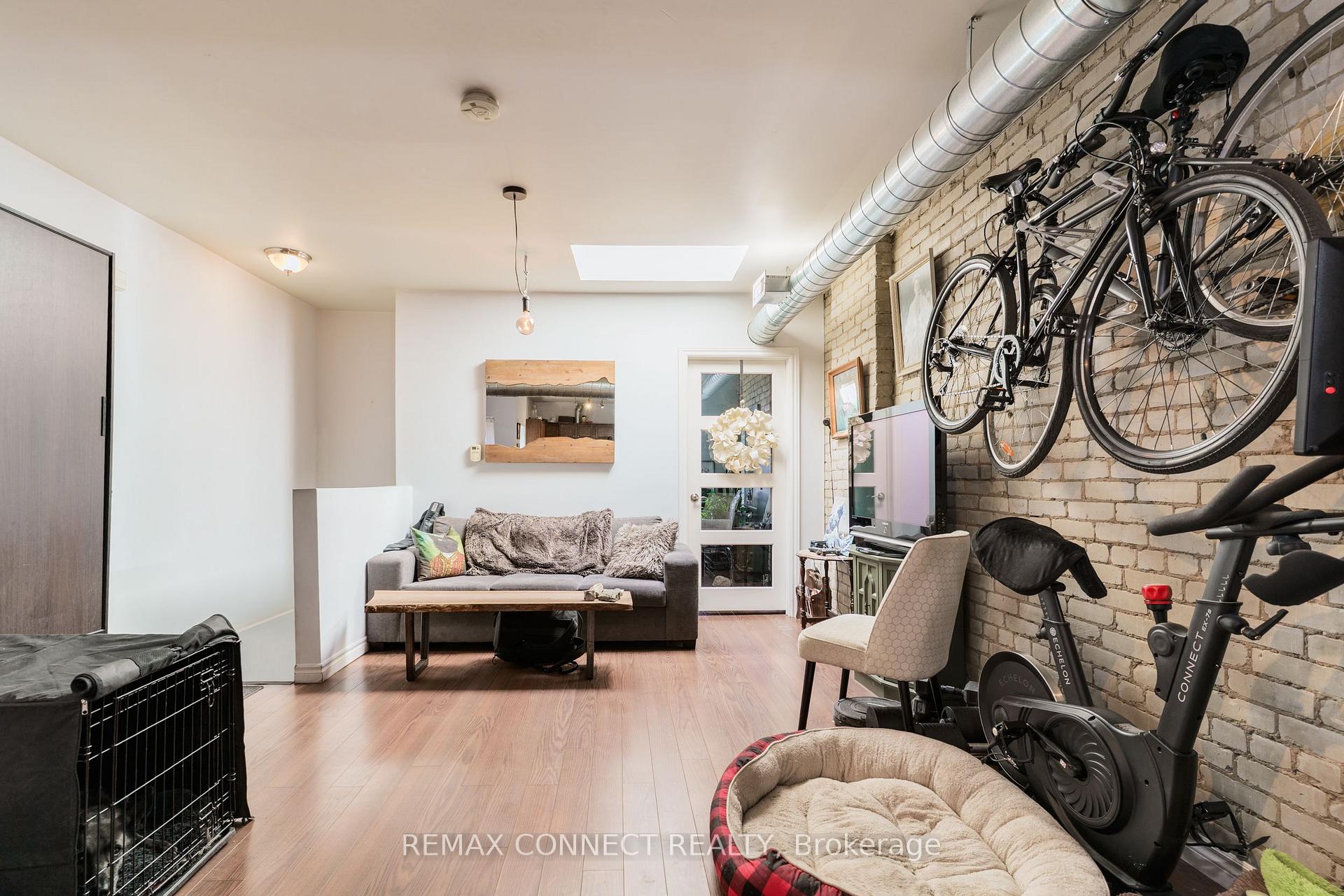 Photo 23 of 359 Roncesvalles Avenue, Toronto, Roncesvalles — HOMEH