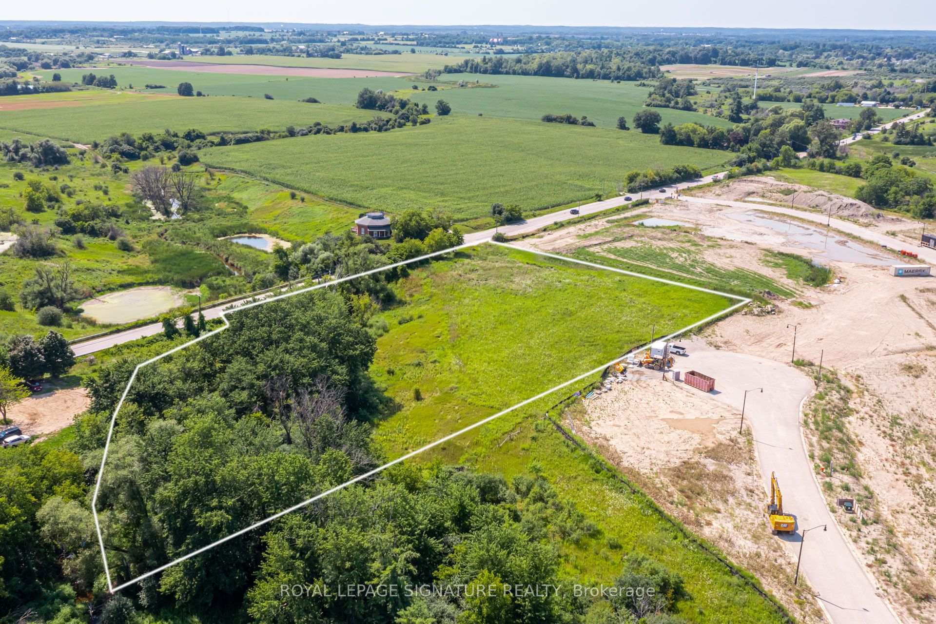 Photo 4 of 8273 Heritage Road, Brampton, Bram West — HOMEH