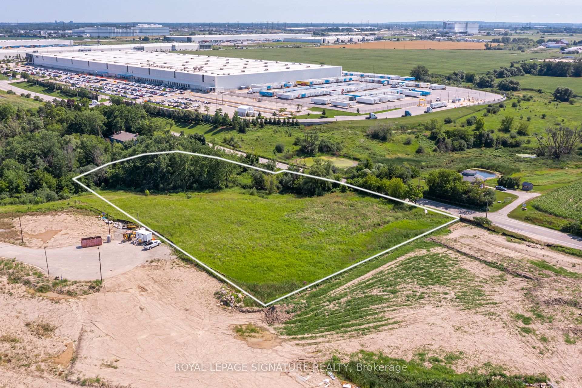 Photo 5 of 8273 Heritage Road, Brampton, Bram West — HOMEH