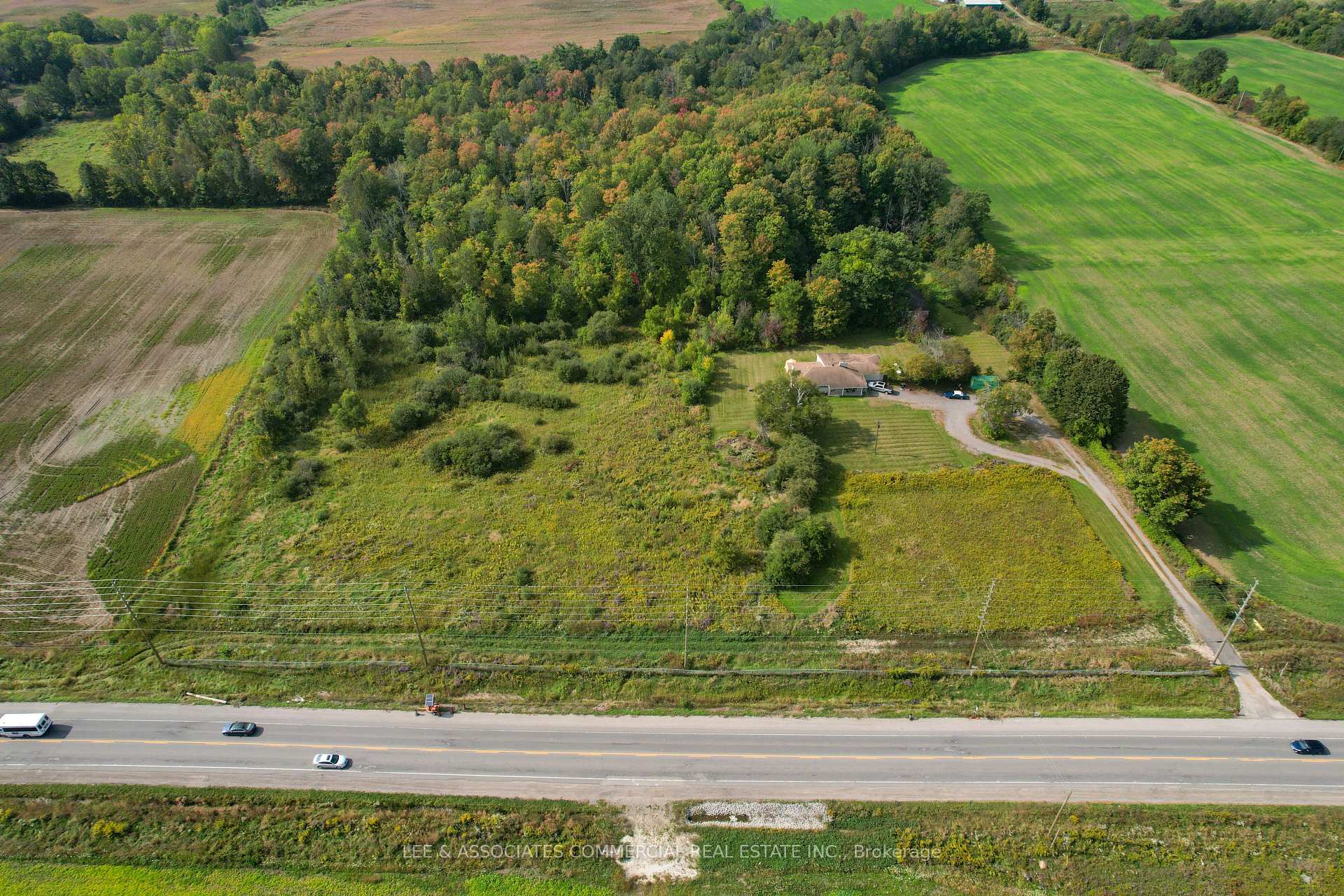 Photo 5 of 8584 Trafalgar Road, Halton Hills, Rural Halton Hills — HOMEH