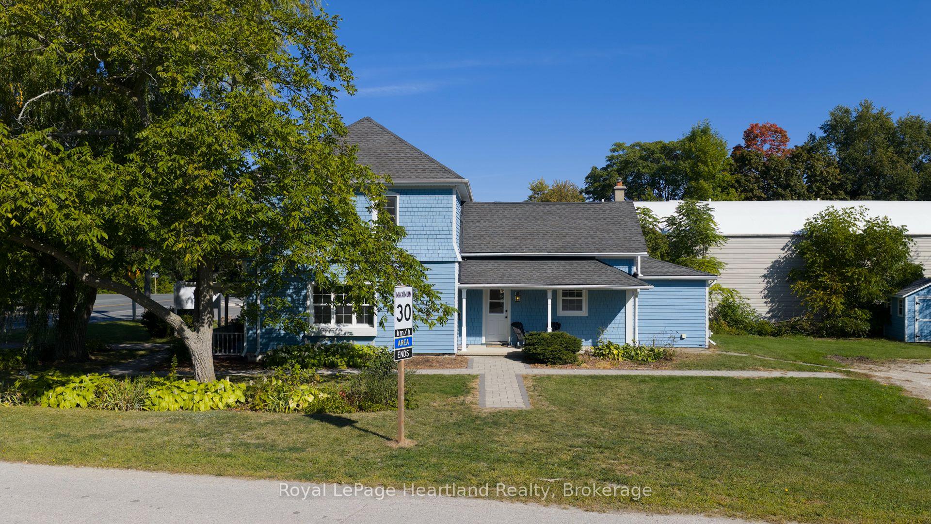 Photo 3 of 5 The Square, Bluewater, Bayfield — HOMEH