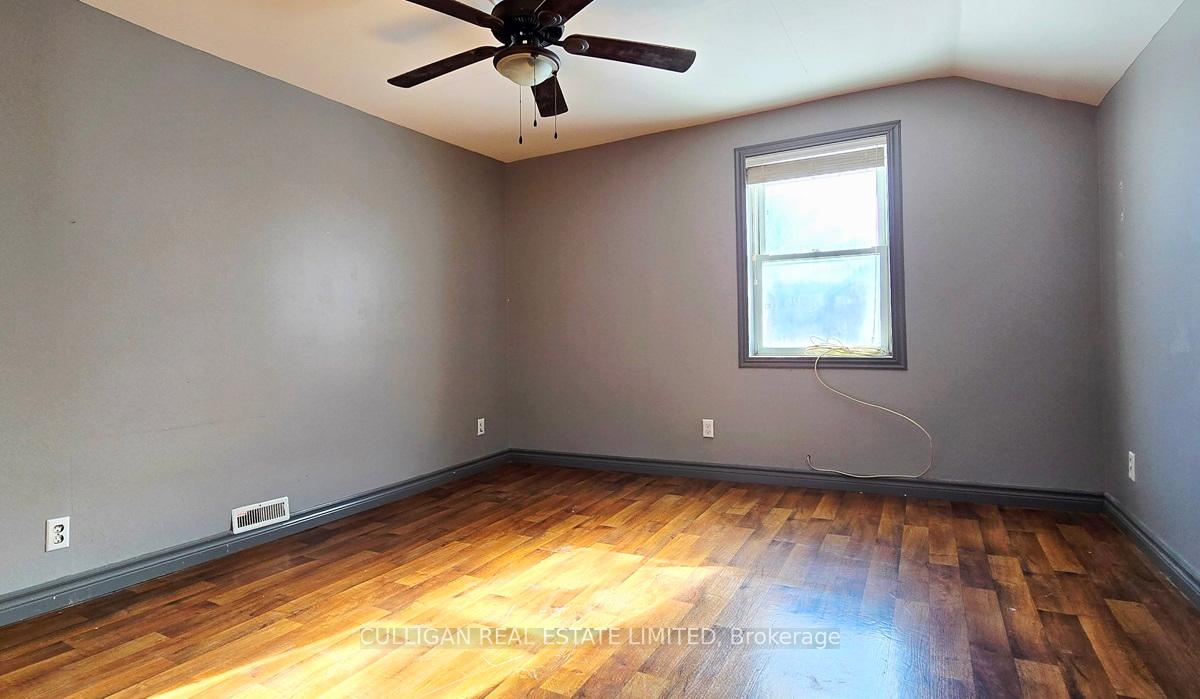 Photo 21 of 72 Baitleys Road N, Prince Edward County, Wellington Ward — HOMEH