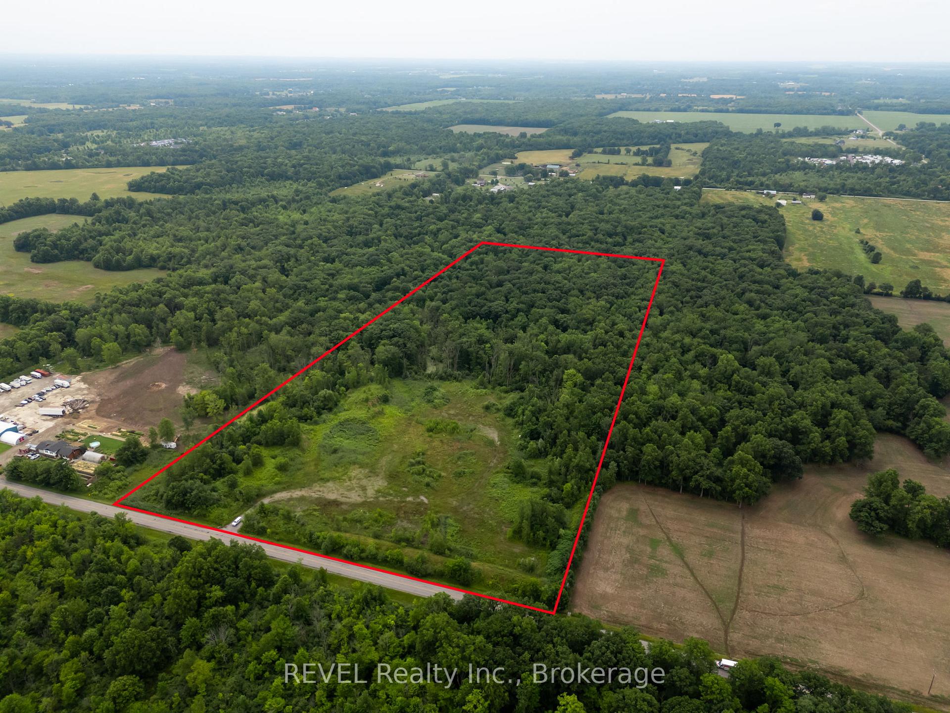 Photo 3 of 9940 Biggar Road, Niagara Falls, Schisler — HOMEH