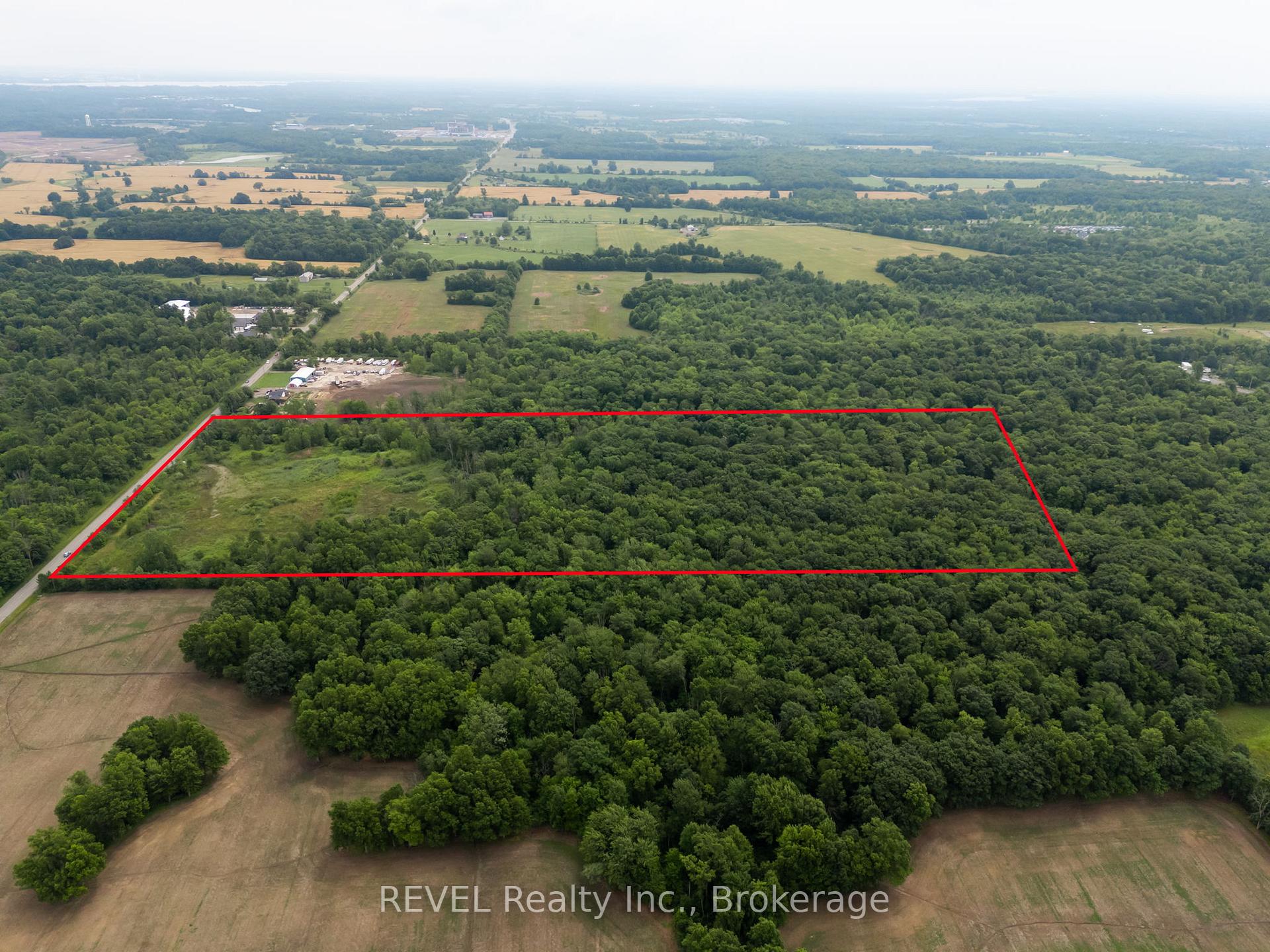 Photo 4 of 9940 Biggar Road, Niagara Falls, Schisler — HOMEH