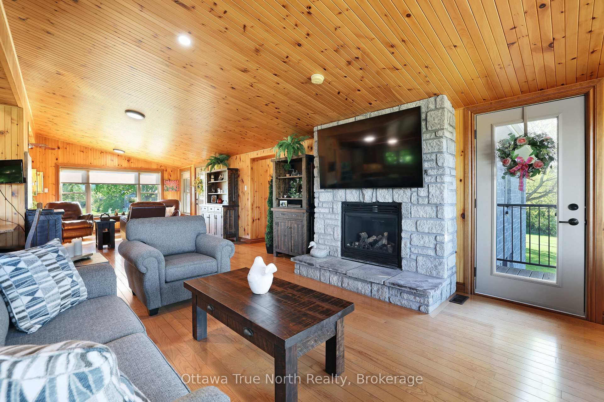 Photo 16 of 3376 Burnstown Road, Horton, Horton Twp — HOMEH