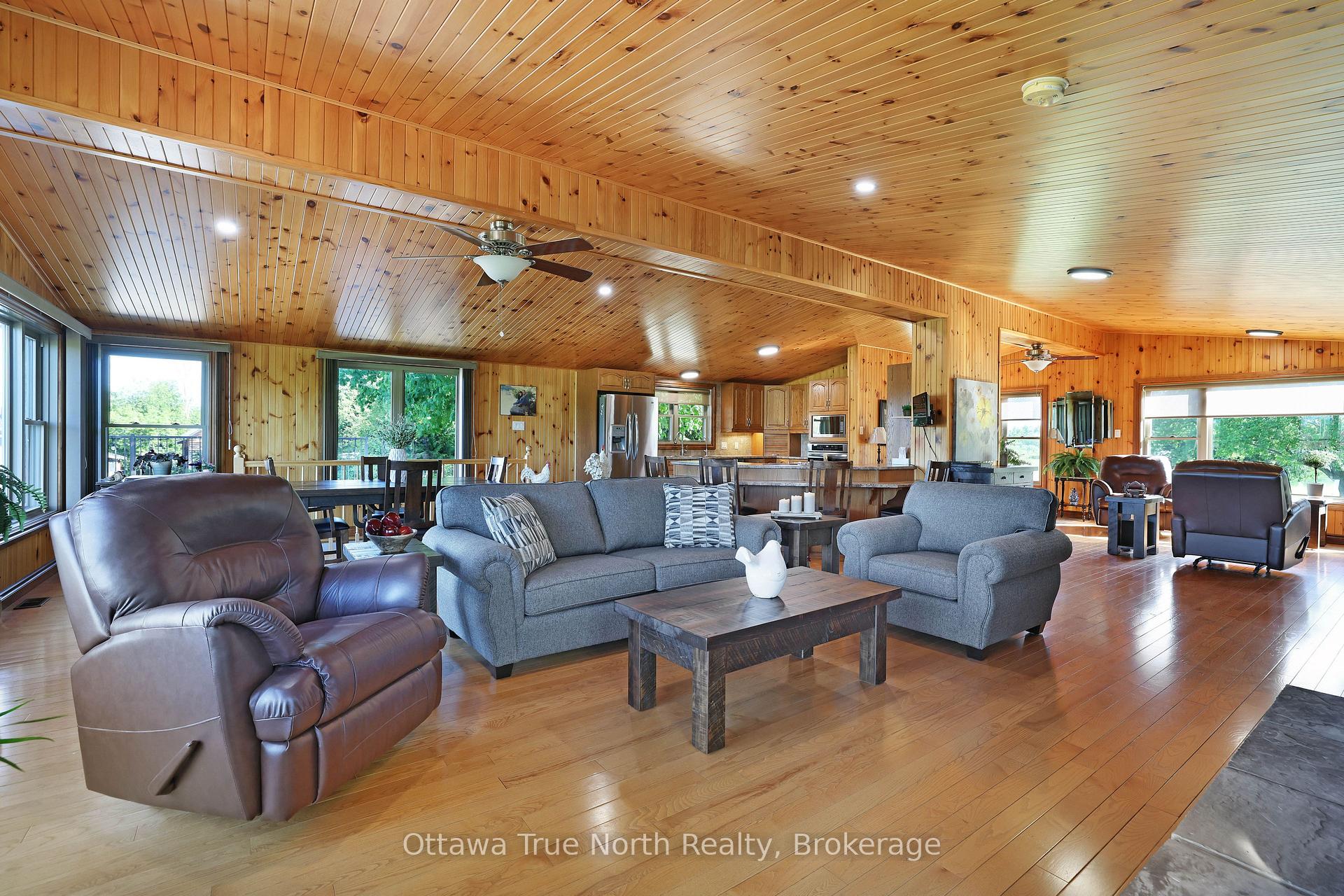 Photo 17 of 3376 Burnstown Road, Horton, Horton Twp — HOMEH