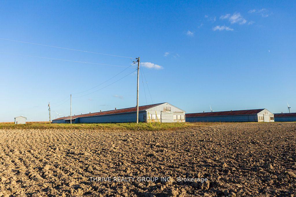 Photo 9 of 2921 Cuddy Drive, Adelaide Metcalfe, Rural Adelaide Metcalfe — HOMEH