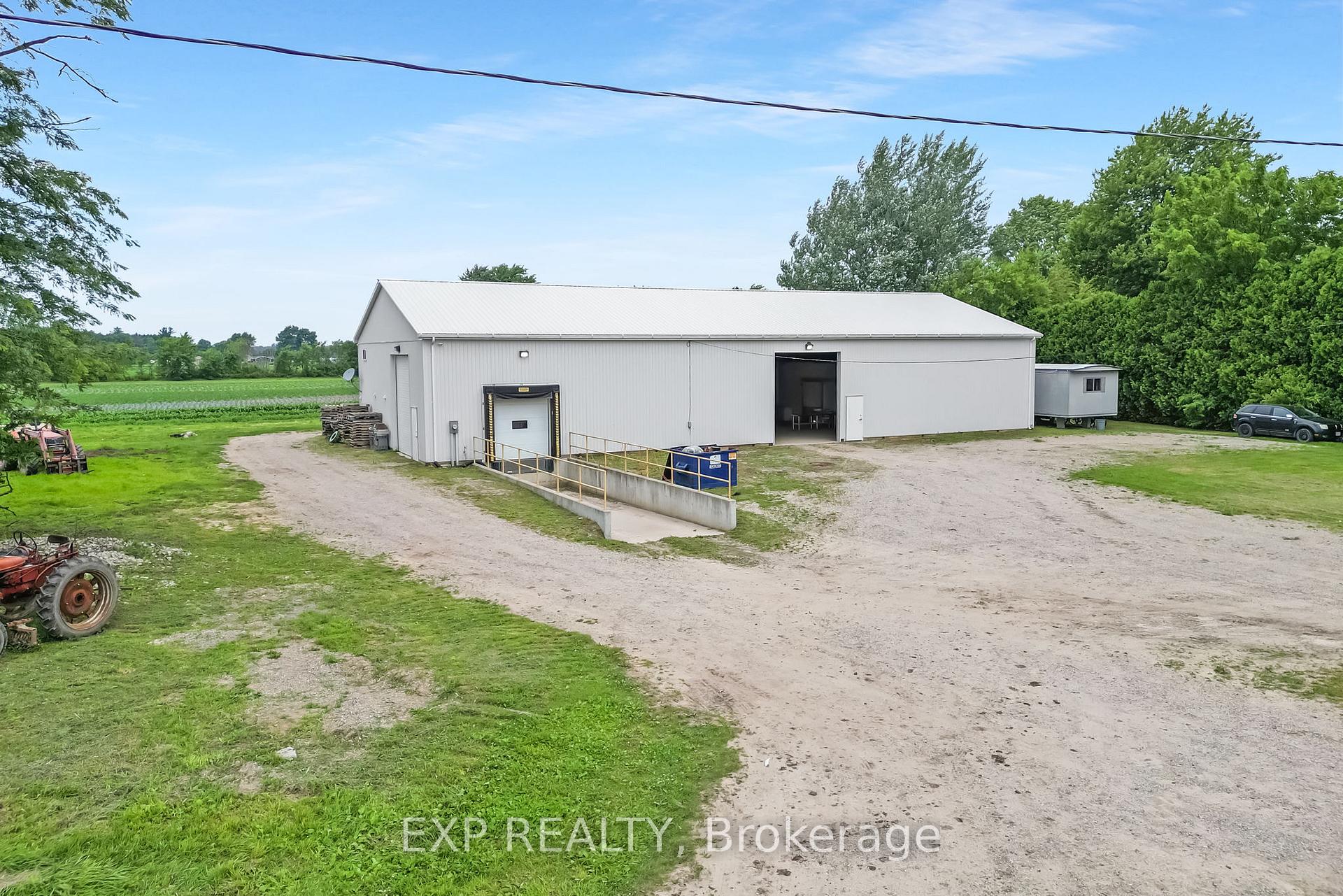 Photo 8 of 11 Tucker Street, Southwest Middlesex, Rural Southwest Middlesex — HOMEH