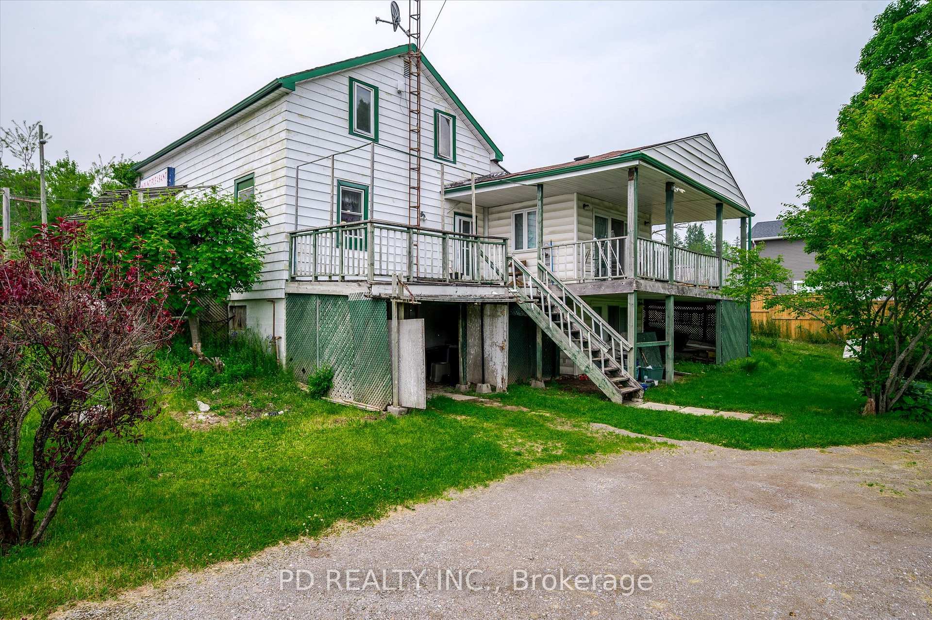 Photo 16 of 2449 Queen Mary Street, Cavan Monaghan, Cavan Twp — HOMEH