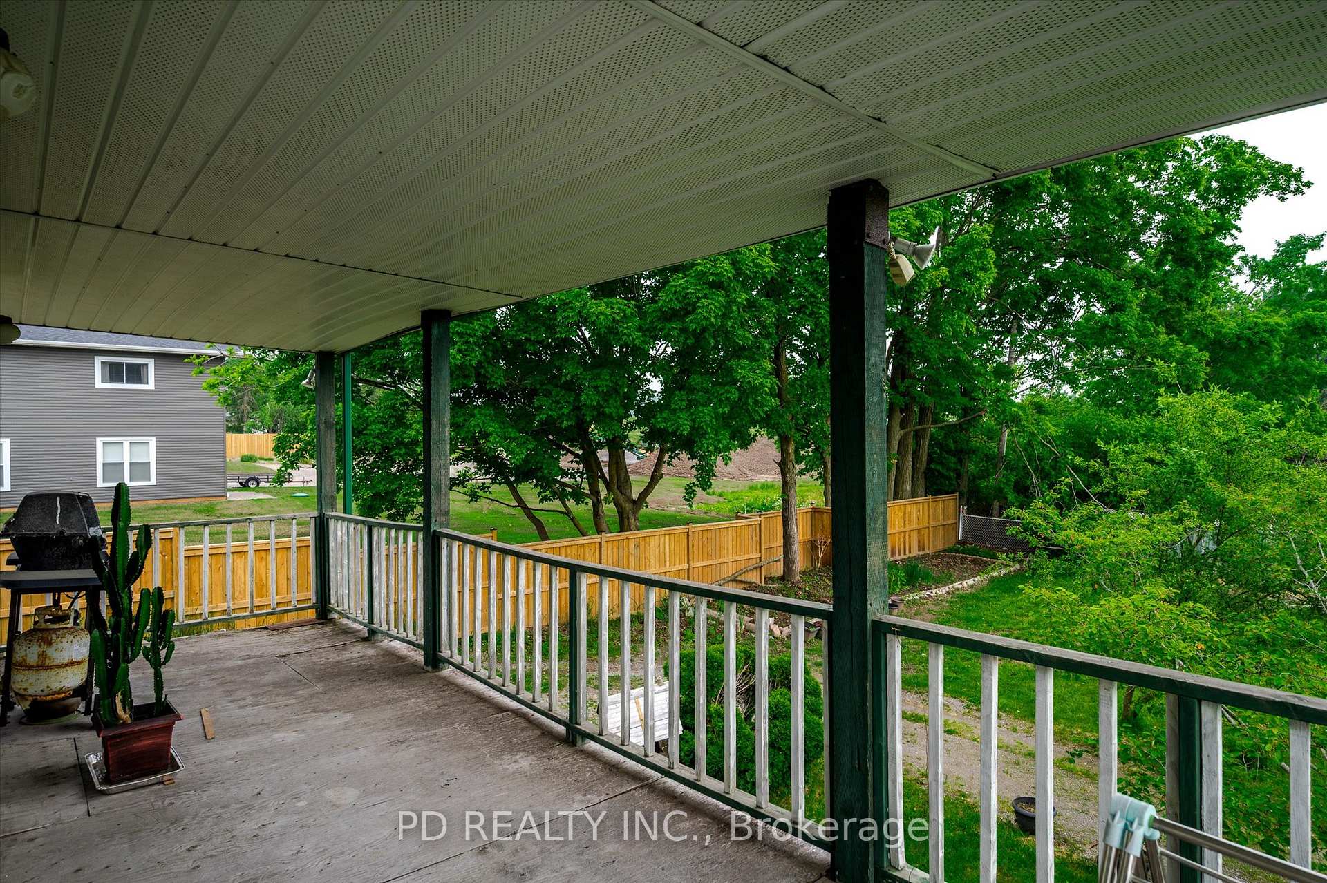 Photo 20 of 2449 Queen Mary Street, Cavan Monaghan, Cavan Twp — HOMEH
