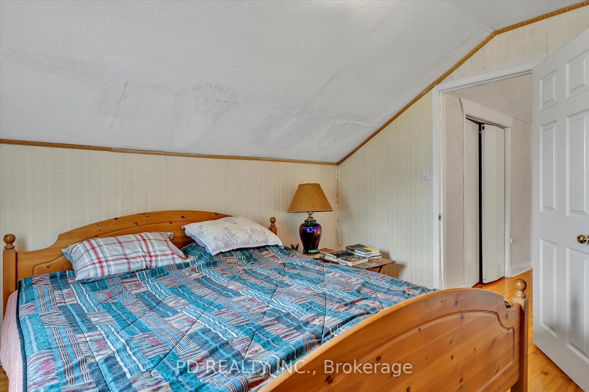 Photo 38 of 2449 Queen Mary Street, Cavan Monaghan, Cavan Twp — HOMEH