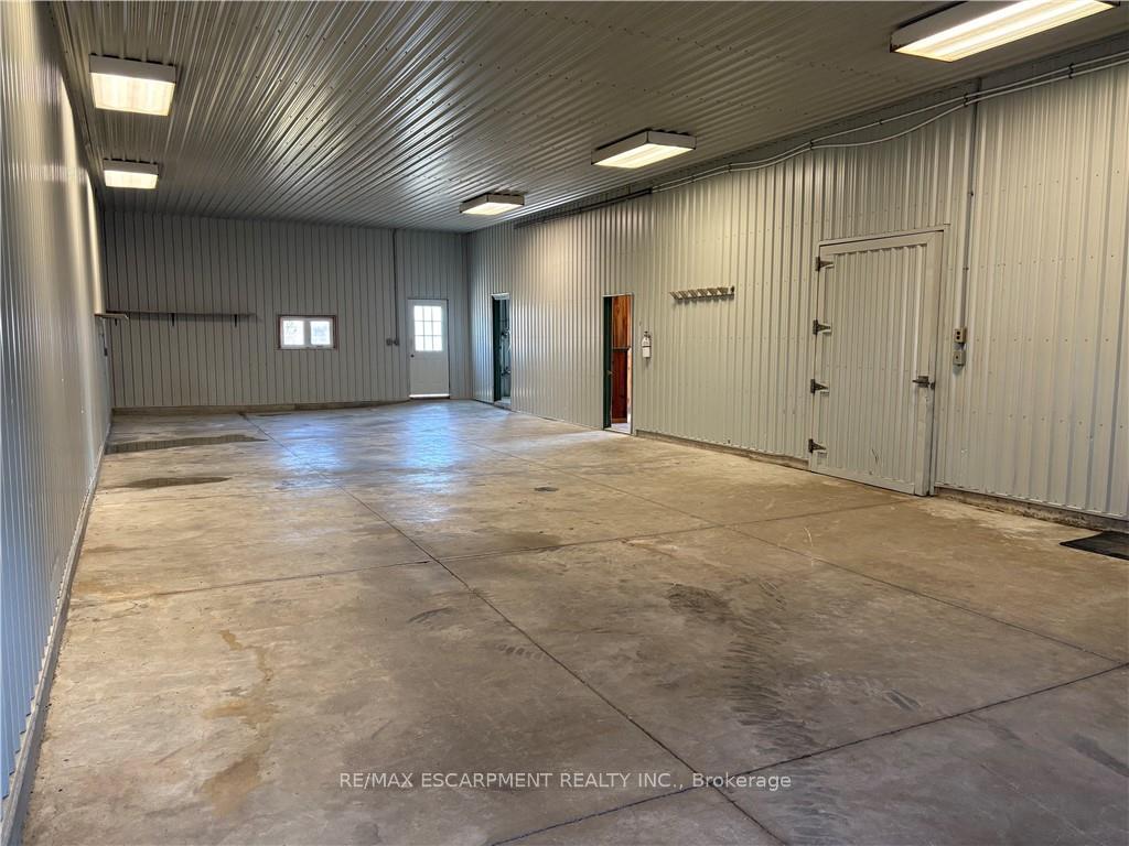 Photo 7 of Unit B, 37 Carter Road, Haldimand, Dunnville — HOMEH