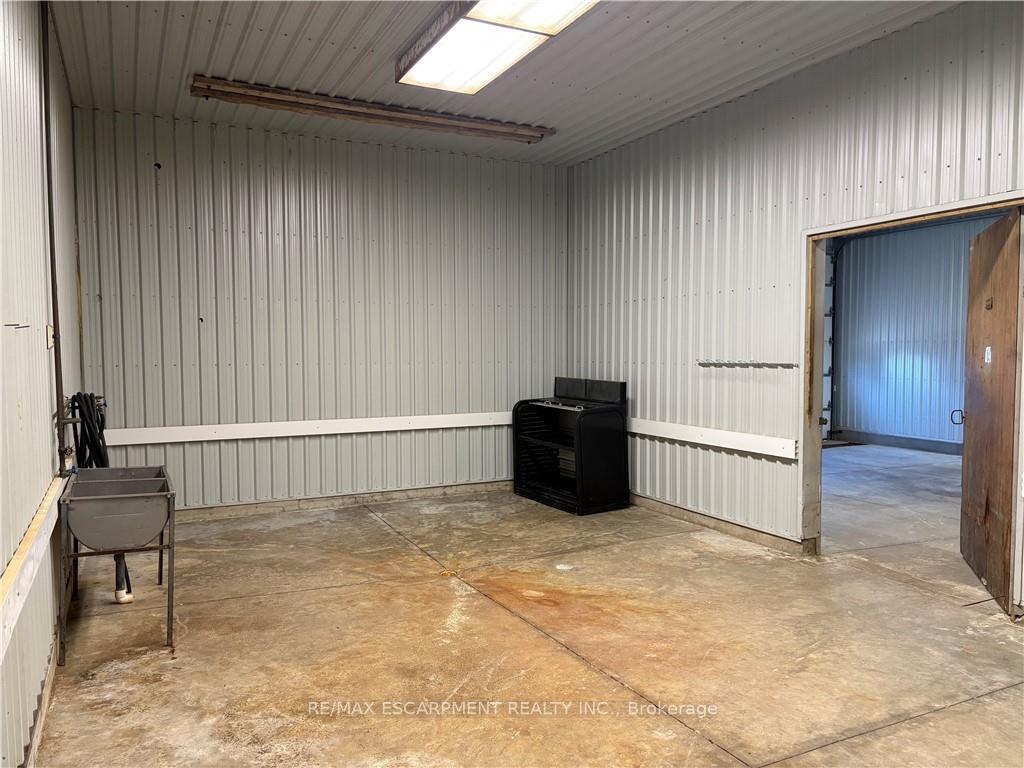 Photo 9 of Unit B, 37 Carter Road, Haldimand, Dunnville — HOMEH