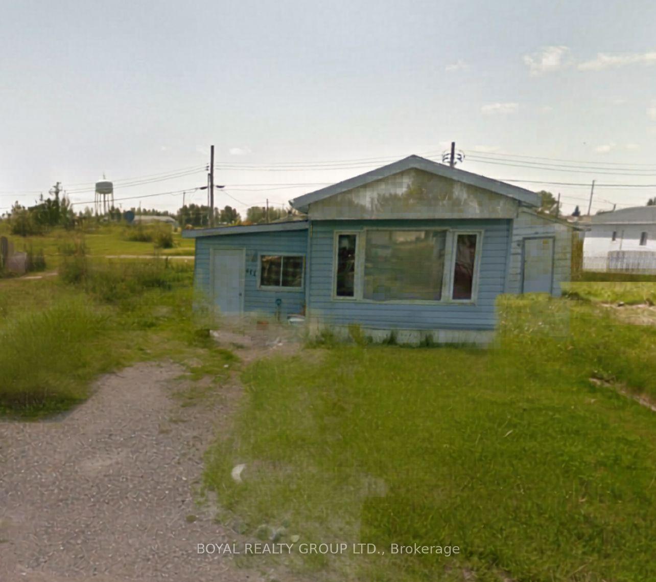 Photo 4 of 111 Moose Street, Greenstone, TB-96 — HOMEH