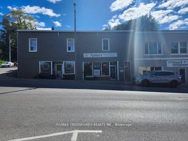 Photo of 202-204 Queen Street E