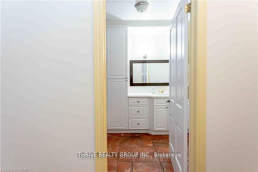 Photo 14 of 187 Dundas Street, London, East K — HOMEH