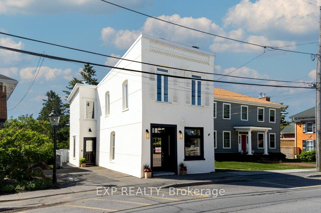 Photo of 297 Main Street