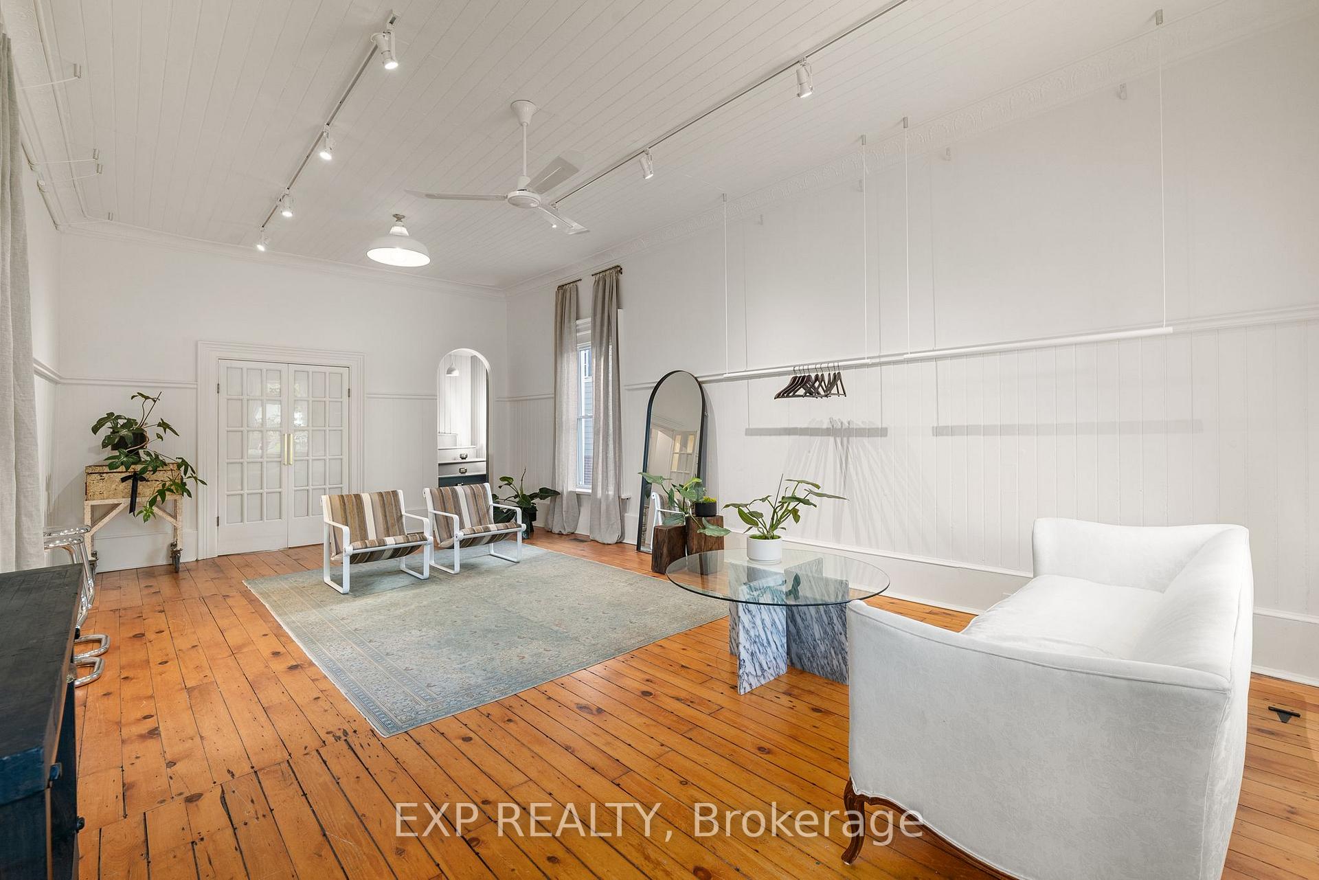 Photo 11 of 297 Main Street, Prince Edward County, Bloomfield — HOMEH