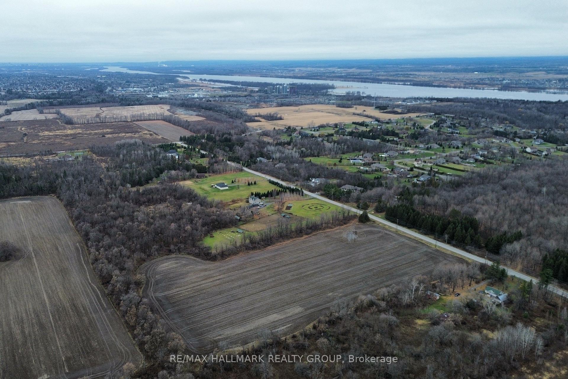 Photo 16 of 1730 Wilhaven Drive, Ottawa, Cumberland West — HOMEH
