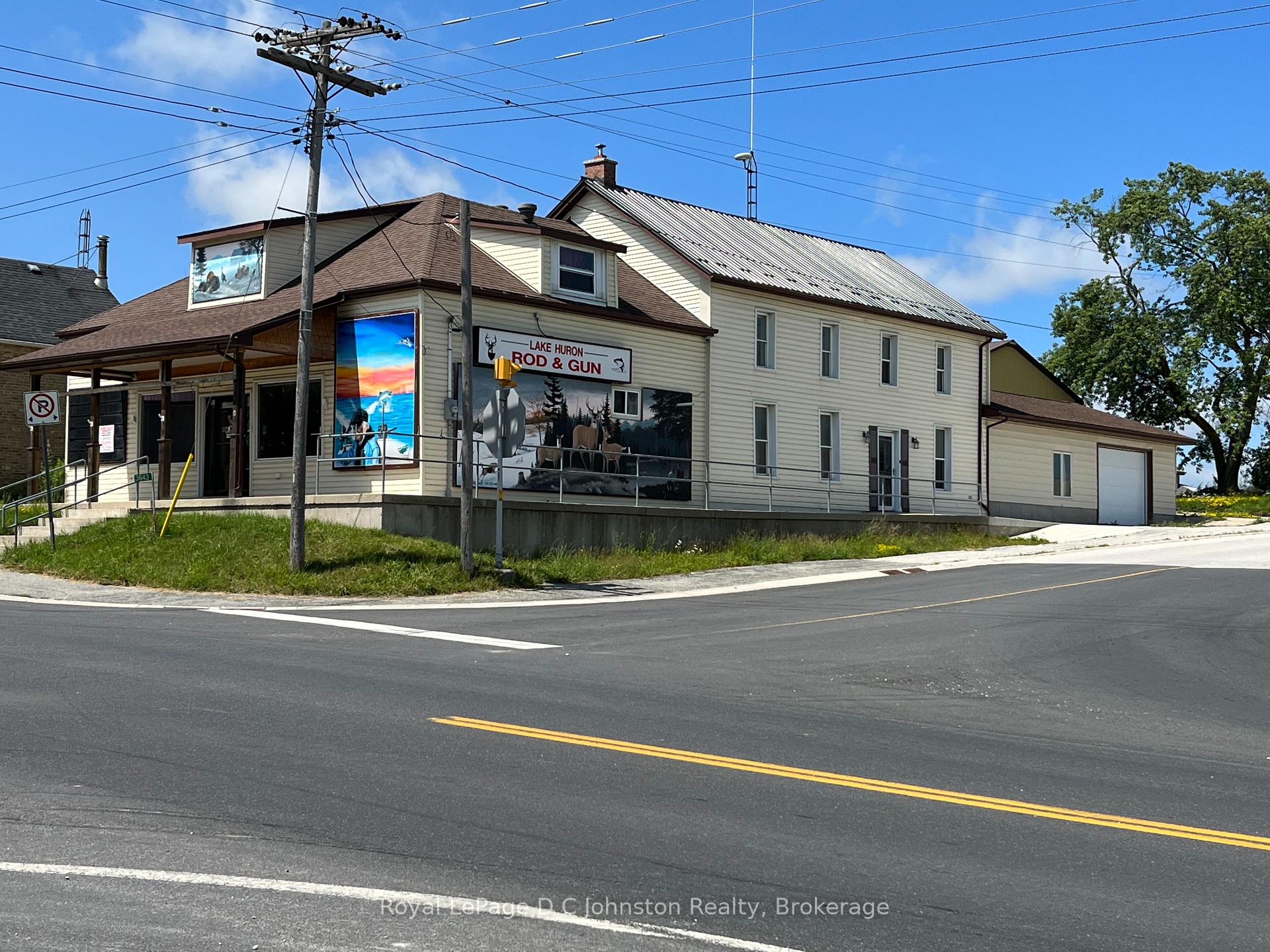 Photo of 3643 21 Highway