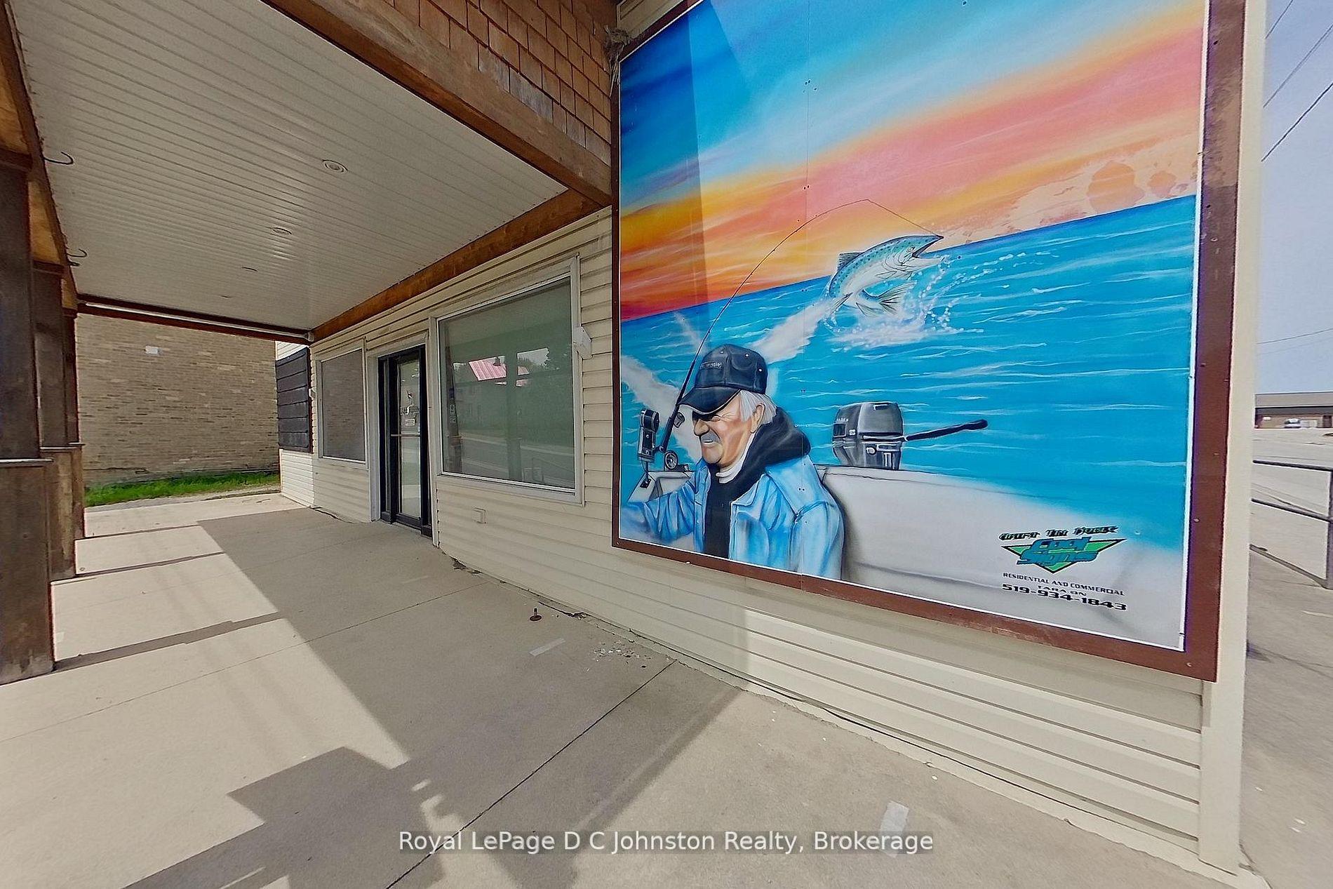 Photo 3 of 3643 21 Highway, Kincardine — HOMEH