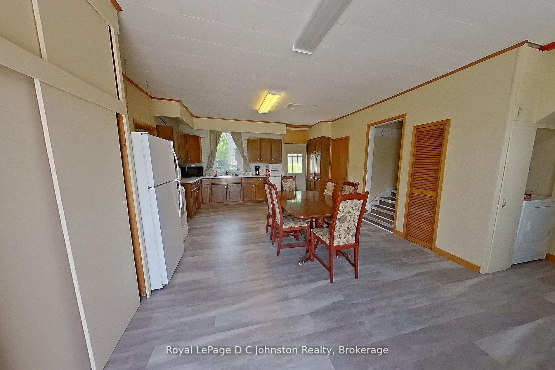 Photo 10 of 3643 21 Highway, Kincardine — HOMEH