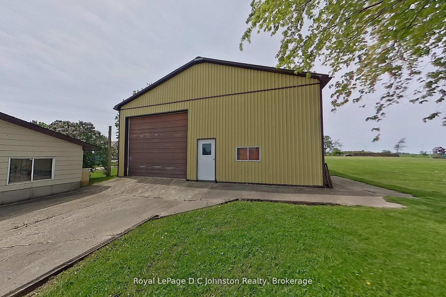 Photo 33 of 3643 21 Highway, Kincardine — HOMEH