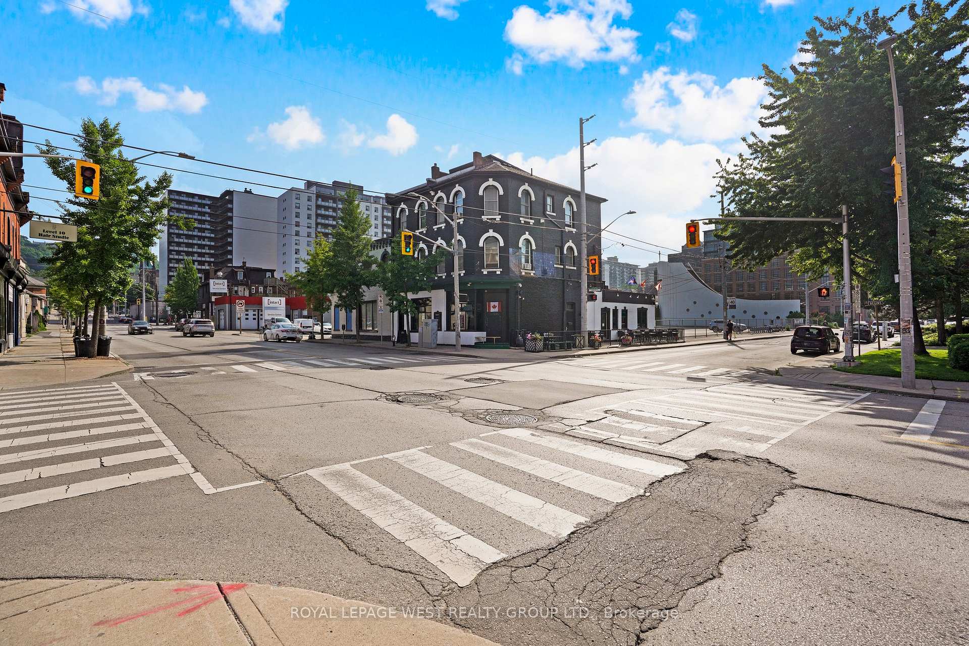 Photo 2 of 174 John Street S, Hamilton, Corktown — HOMEH