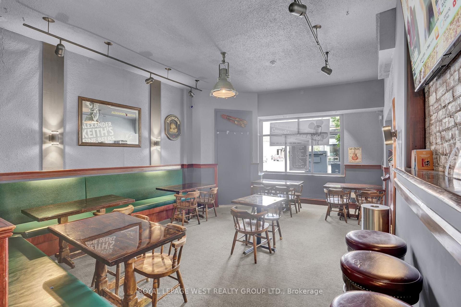 Photo 6 of 174 John Street S, Hamilton, Corktown — HOMEH