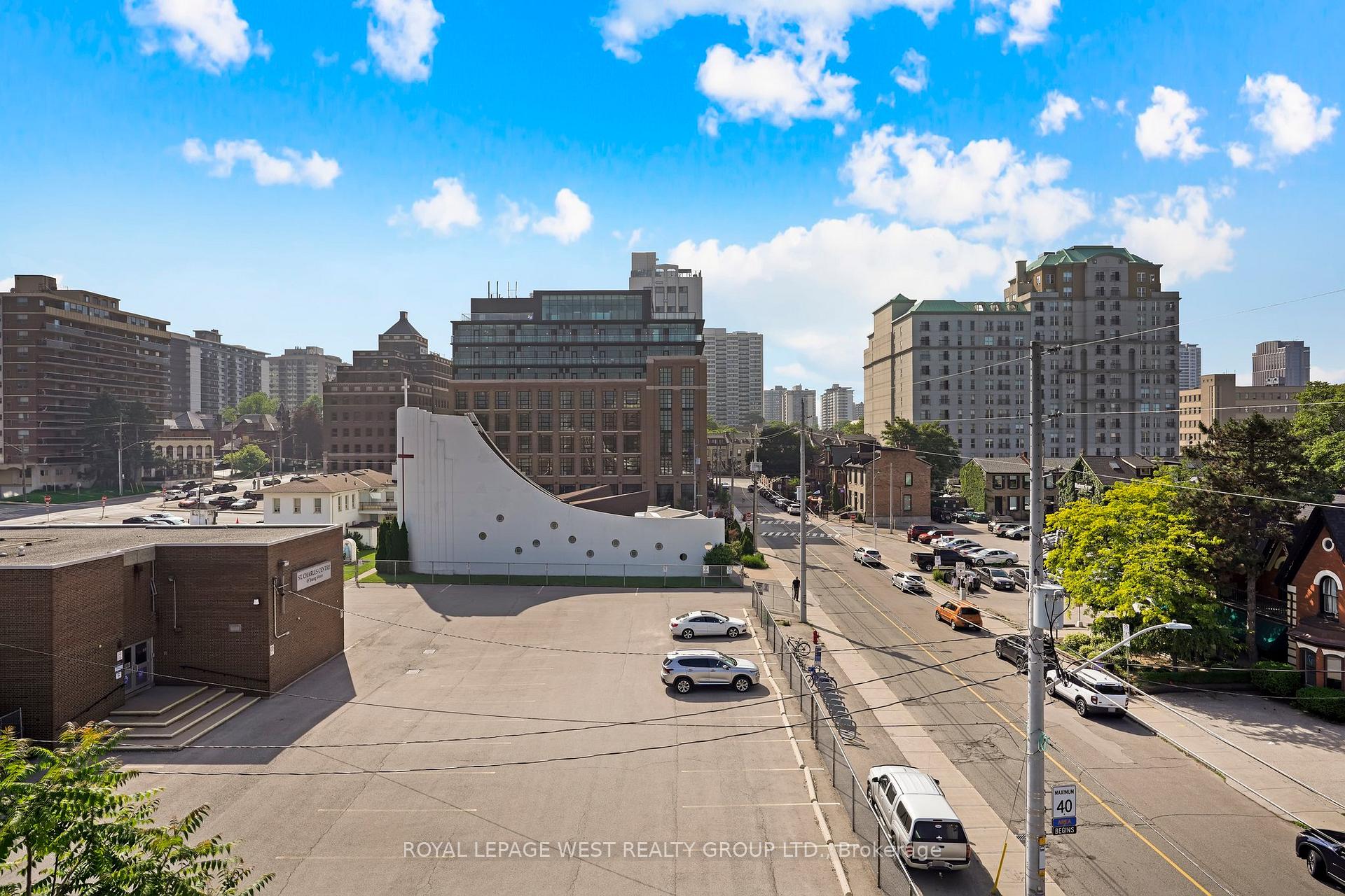 Photo 15 of 174 John Street S, Hamilton, Corktown — HOMEH