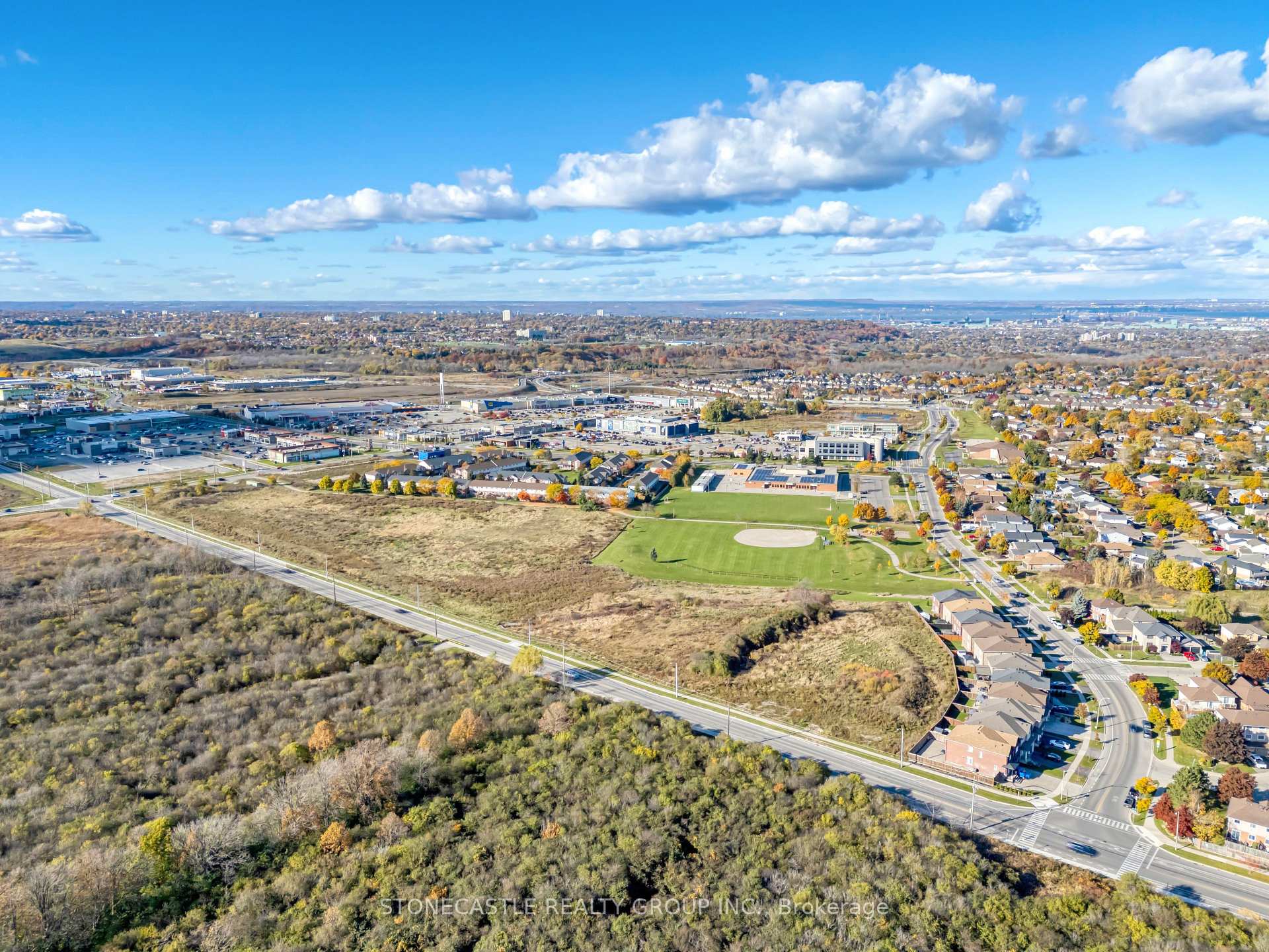 Photo 2 of 390 Highland Road W, Hamilton, Stoney Creek Mountain — HOMEH