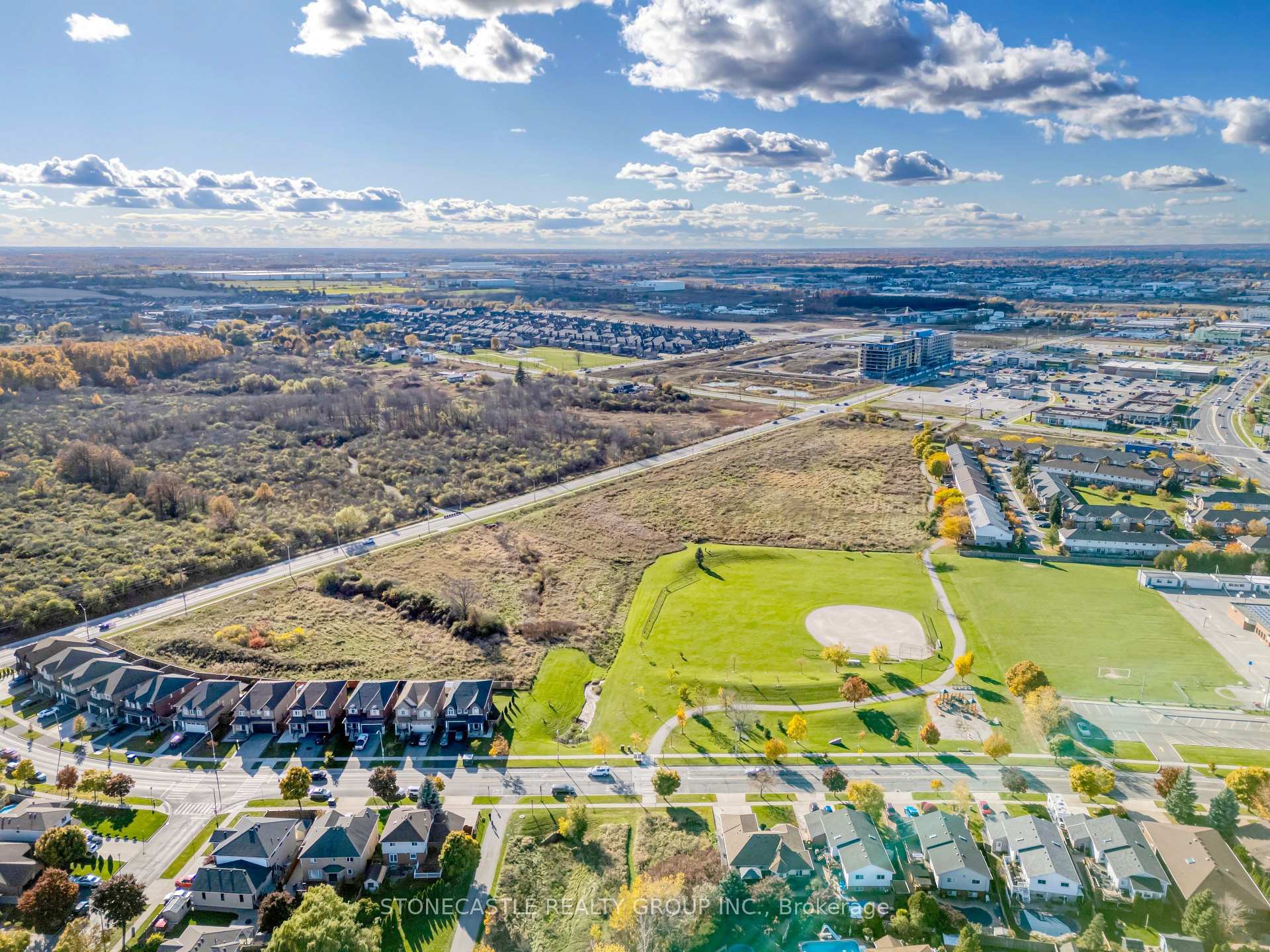Photo 7 of 390 Highland Road W, Hamilton, Stoney Creek Mountain — HOMEH