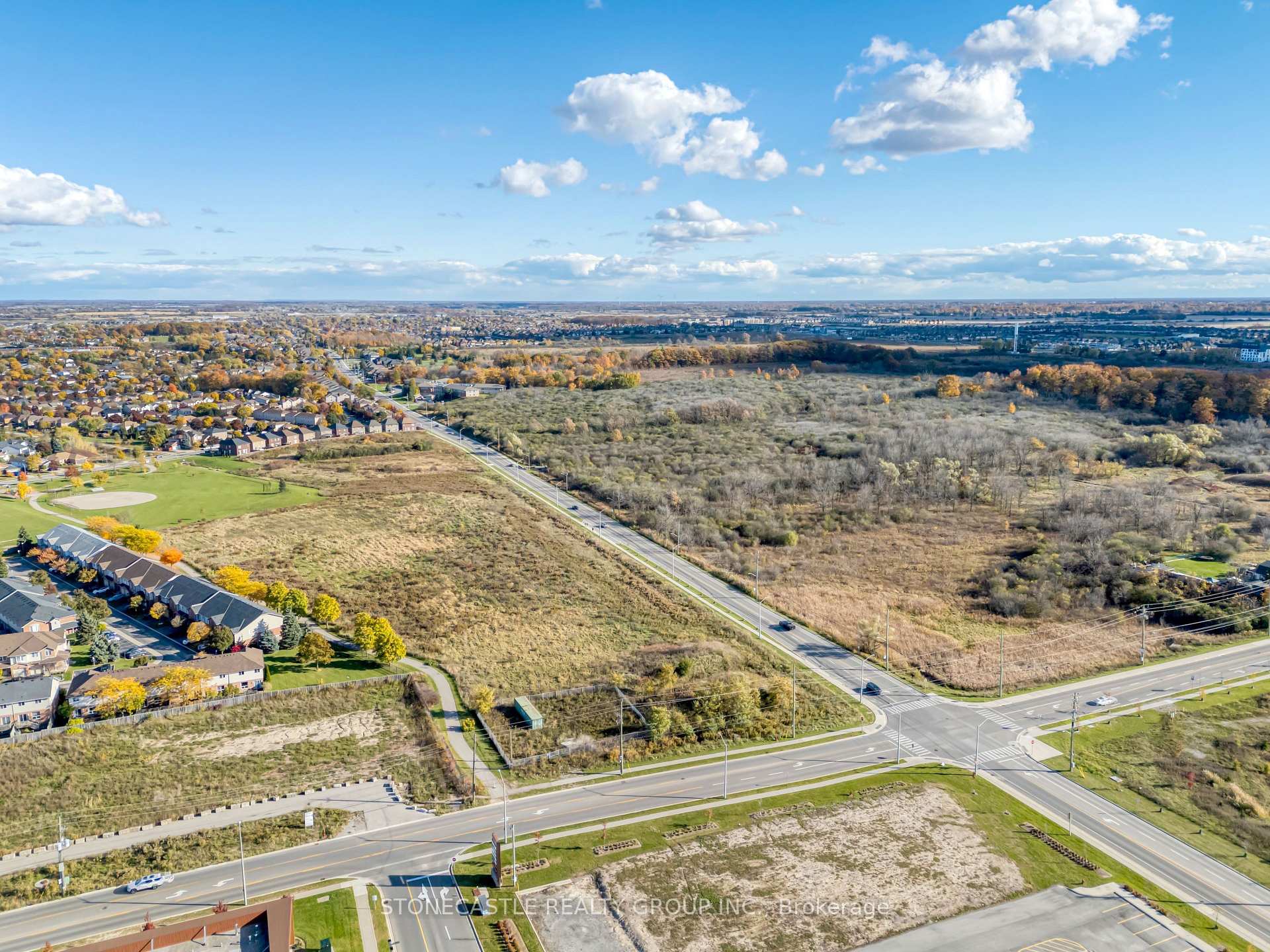 Photo 12 of 390 Highland Road W, Hamilton, Stoney Creek Mountain — HOMEH