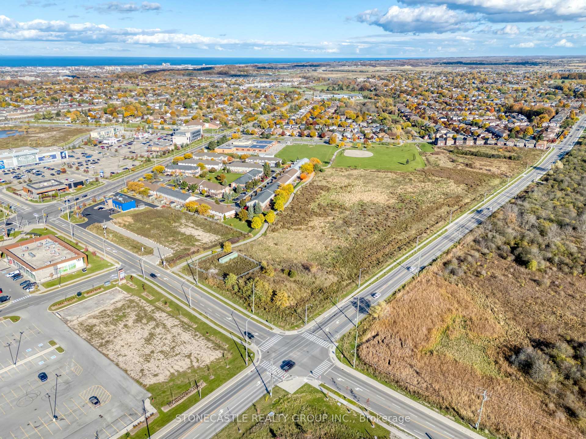 Photo 14 of 390 Highland Road W, Hamilton, Stoney Creek Mountain — HOMEH