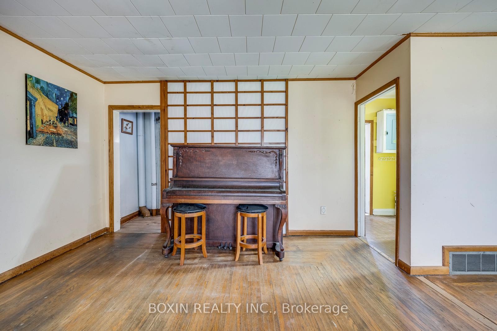 Photo 22 of 1475 Lakeshore Road, Haldimand — HOMEH