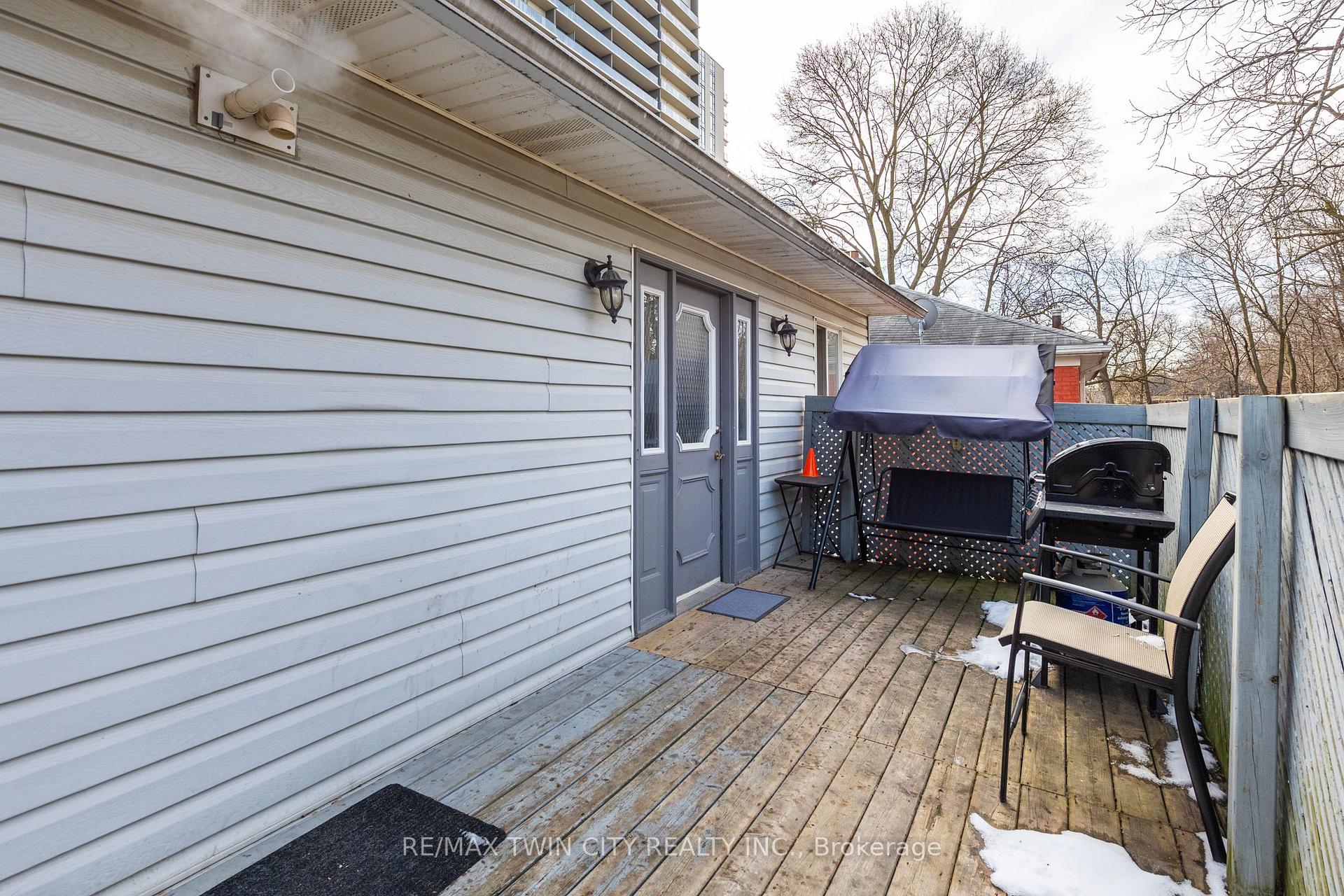 Photo 20 of 10 Glebe Street E, Cambridge — HOMEH