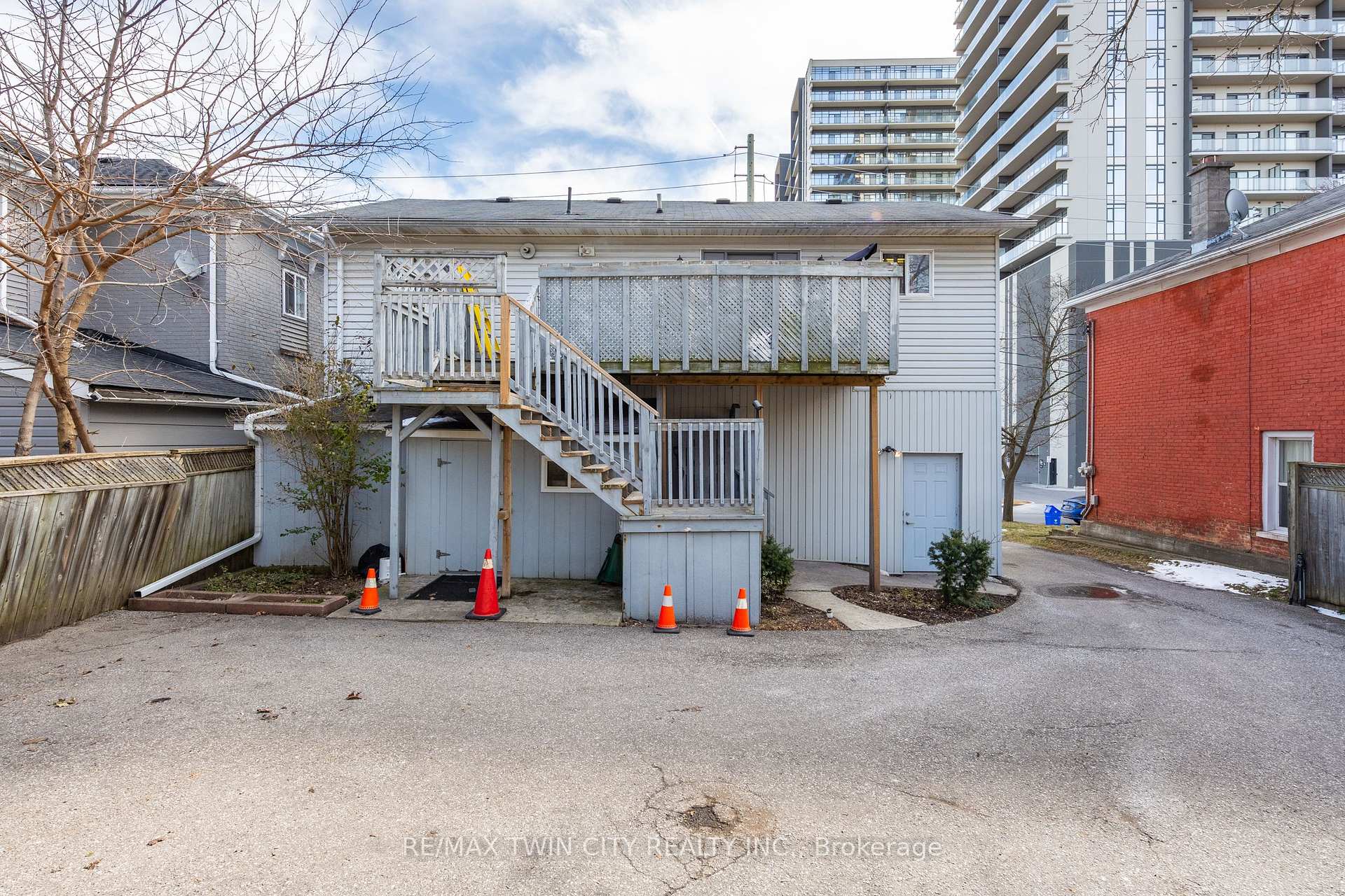 Photo 36 of 10 Glebe Street E, Cambridge — HOMEH