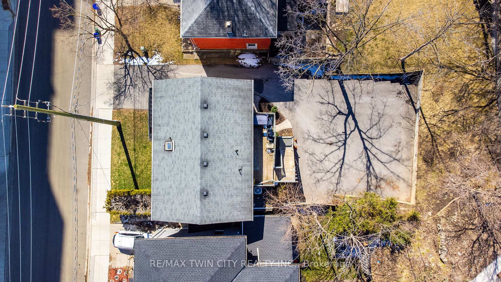 Photo 38 of 10 Glebe Street E, Cambridge — HOMEH