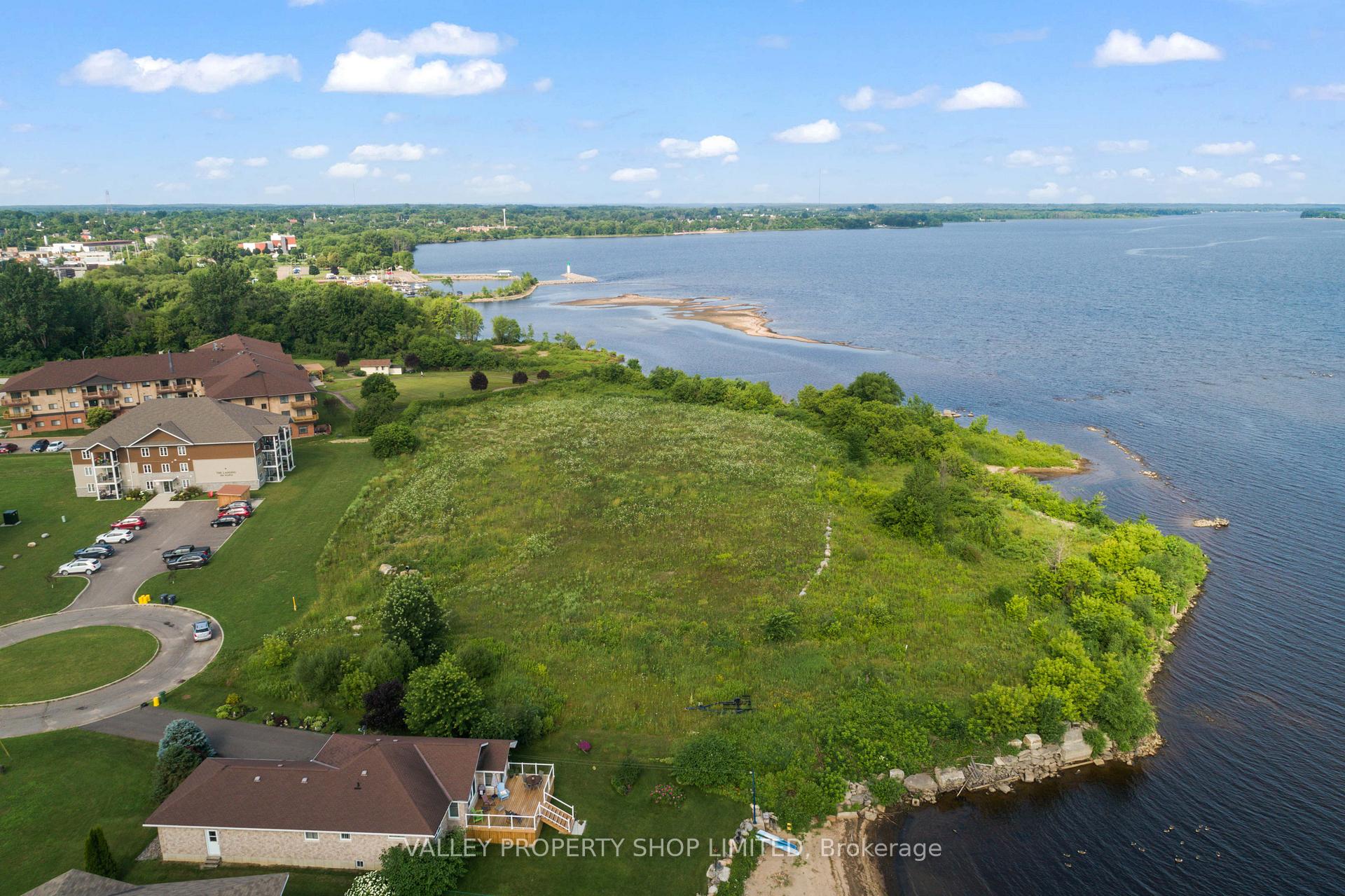 Photo 6 of 00 Maple Avenue N, Pembroke, Pembroke — HOMEH