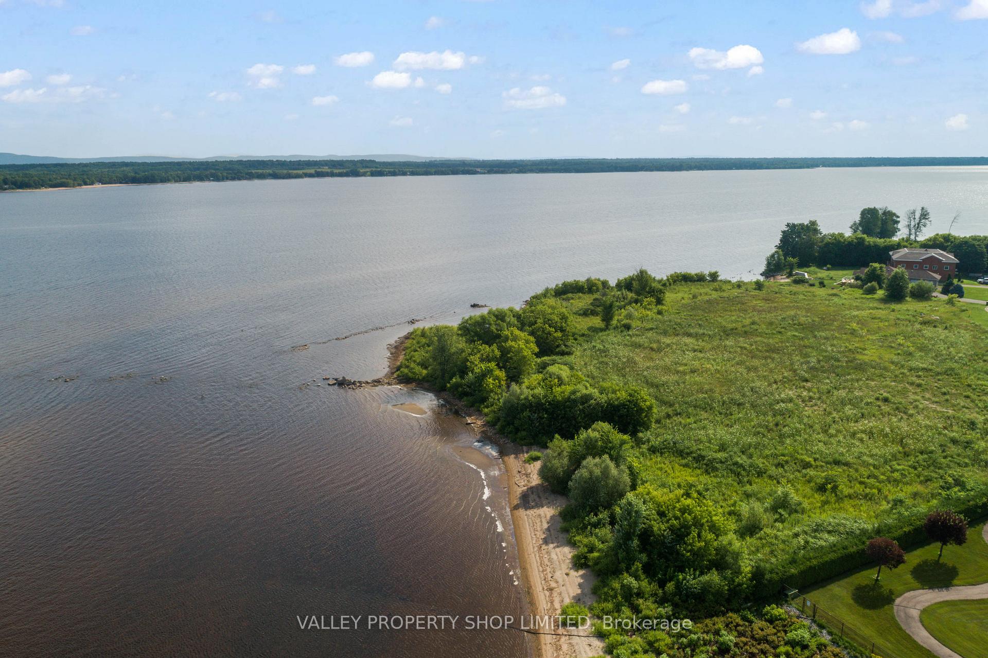 Photo 8 of 00 Maple Avenue N, Pembroke, Pembroke — HOMEH