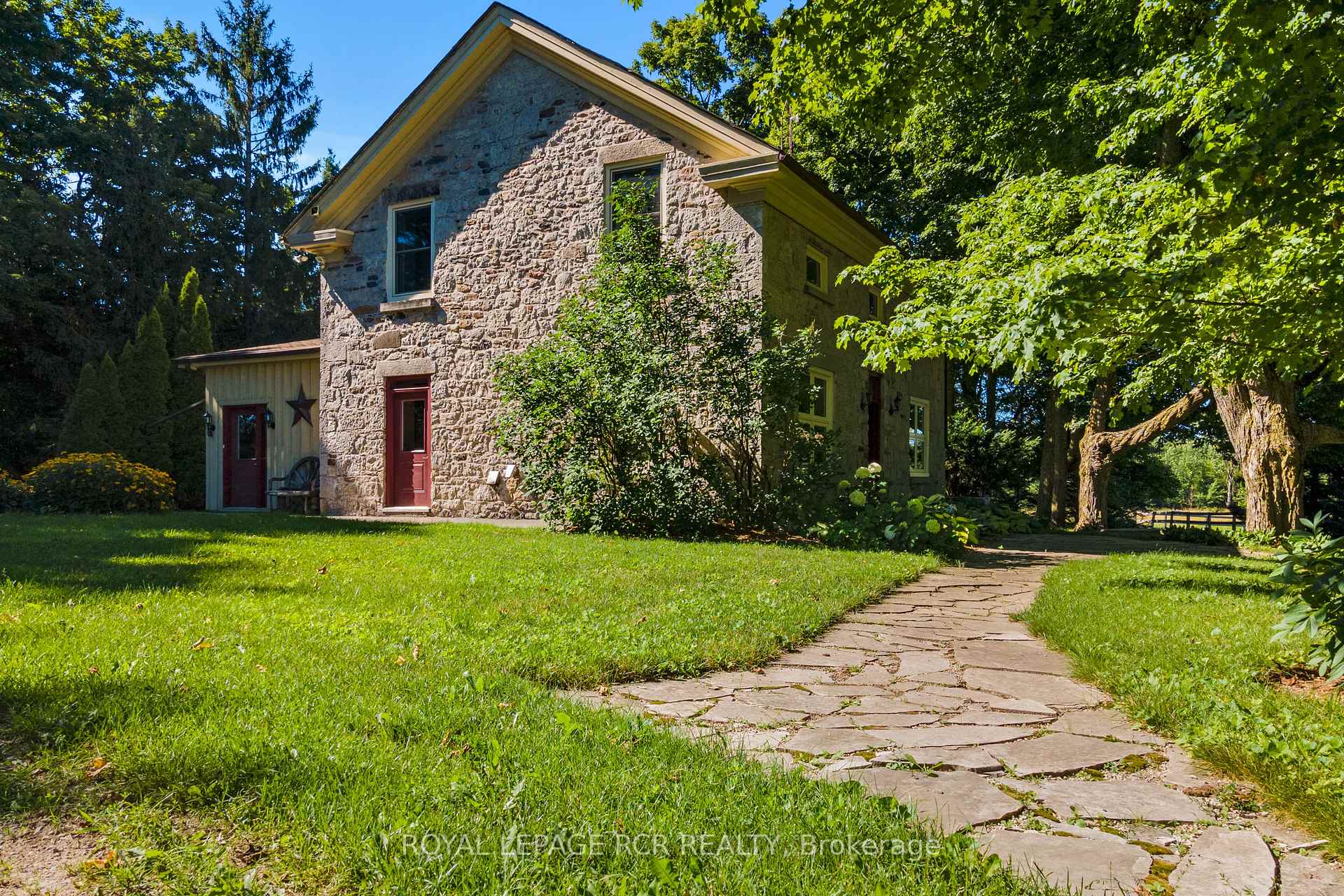 Photo 5 of 6122 Ninth Line, Erin, Rural Erin — HOMEH