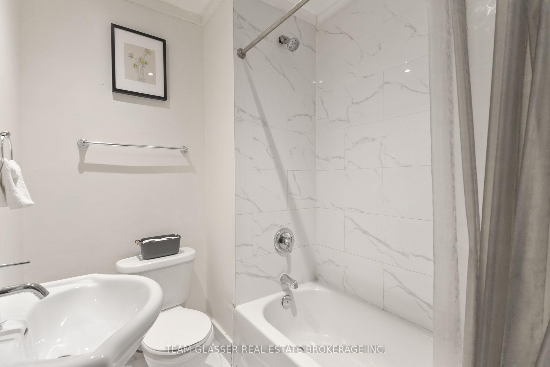 Photo 8 of 342 Richmond Street, London, East K — HOMEH