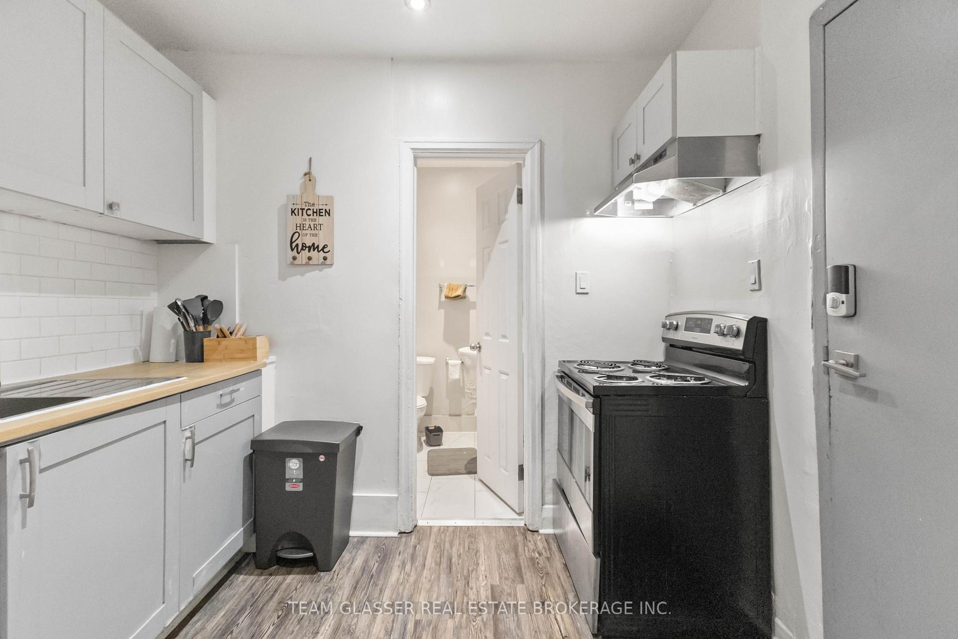 Photo 11 of 342 Richmond Street, London, East K — HOMEH