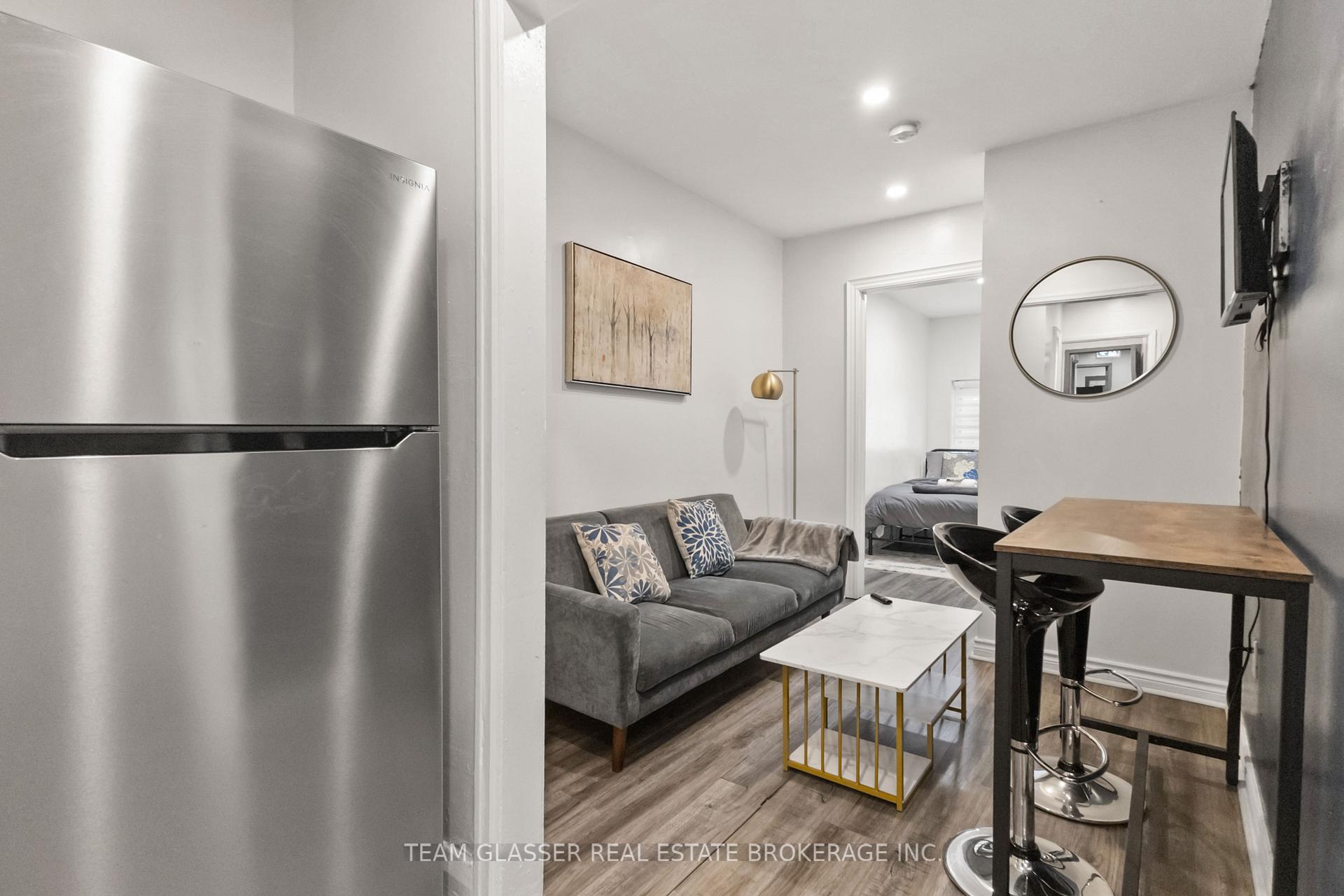 Photo 19 of 342 Richmond Street, London, East K — HOMEH